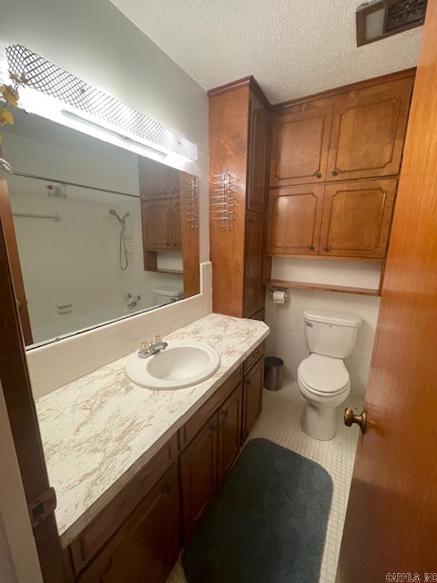 6402  SHIRLEY  Little Rock, AR