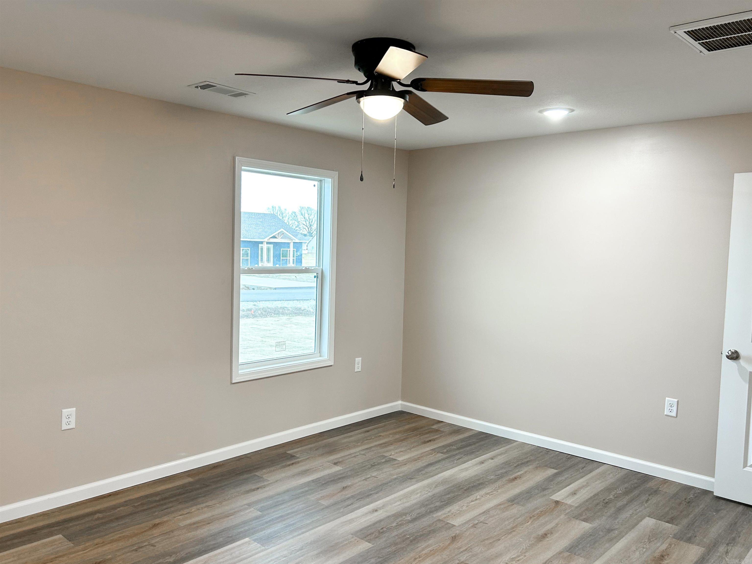 205  Raymond  Paragould, AR
