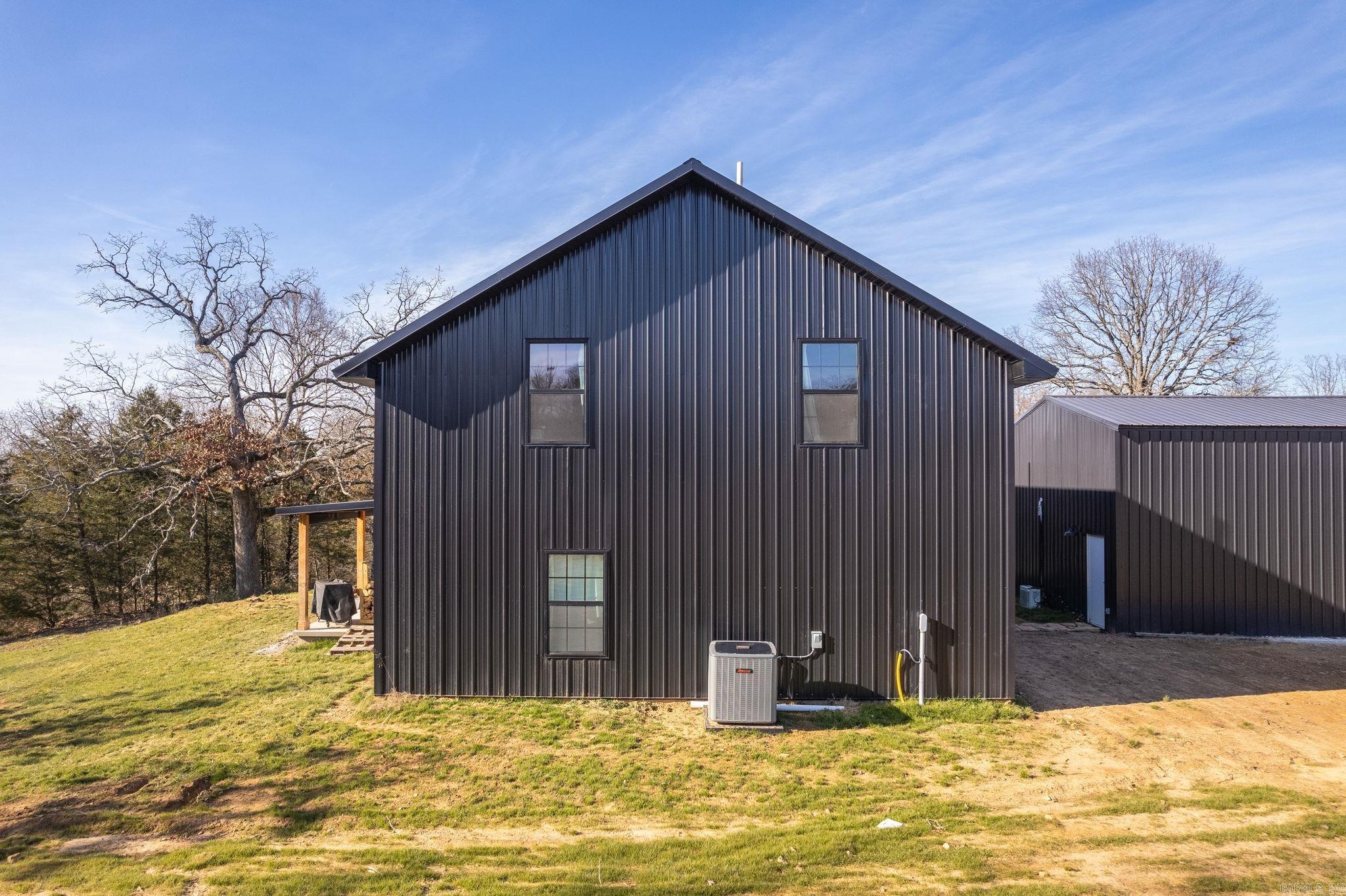 2420  Freedom  Valley  Alma, AR