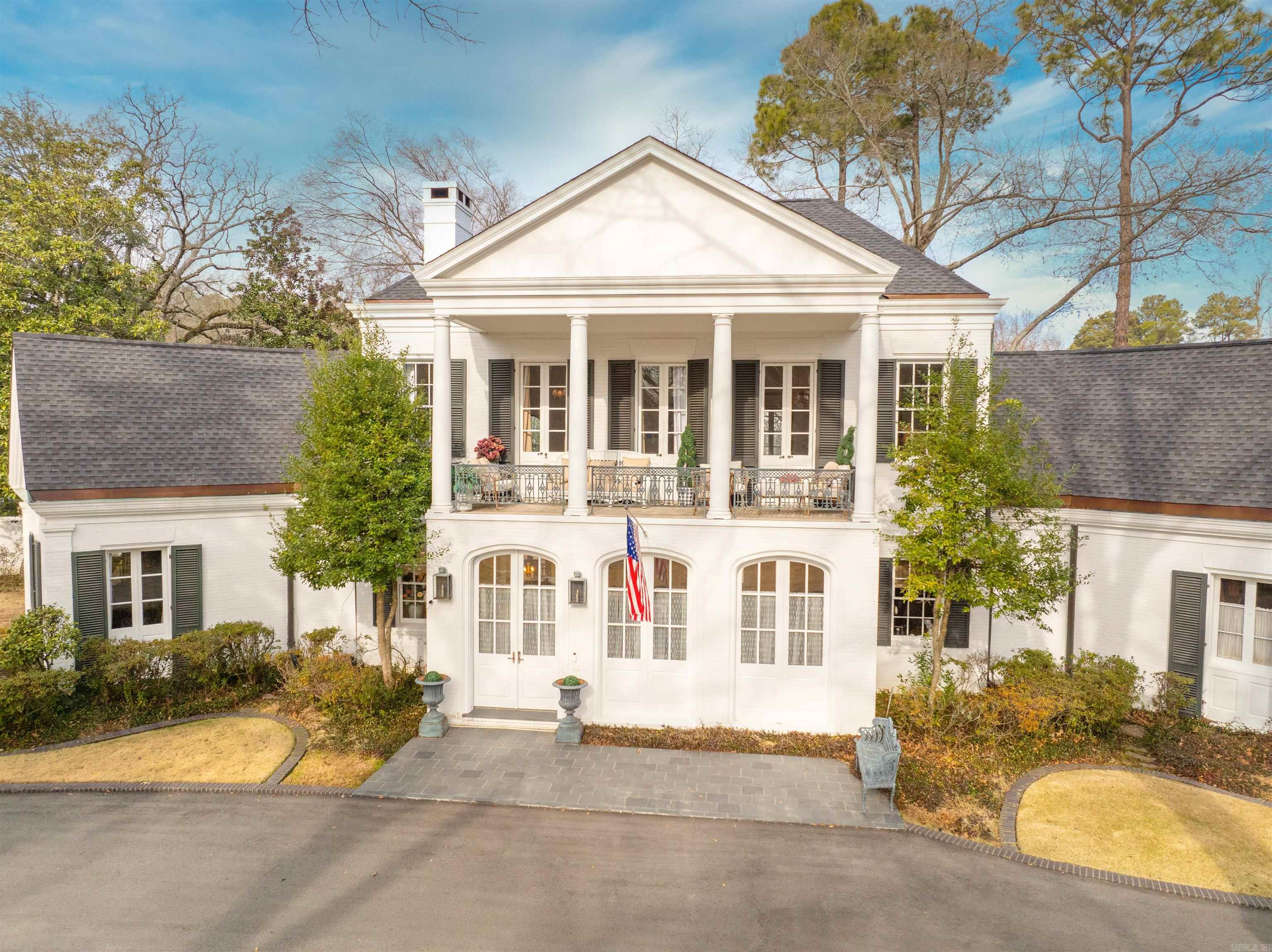 30  Longmeadow  Pine Bluff, AR
