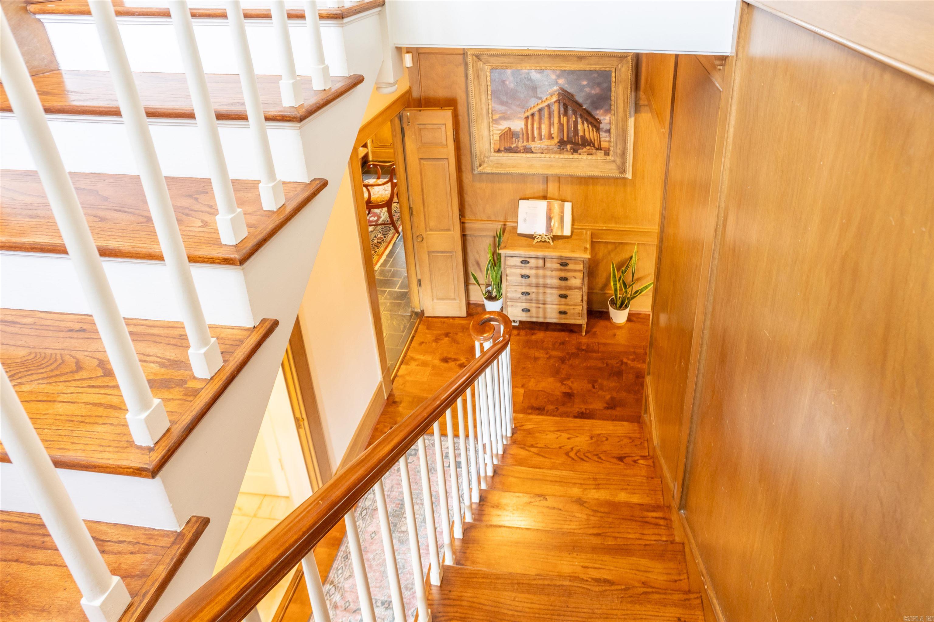 30  Longmeadow  Pine Bluff, AR