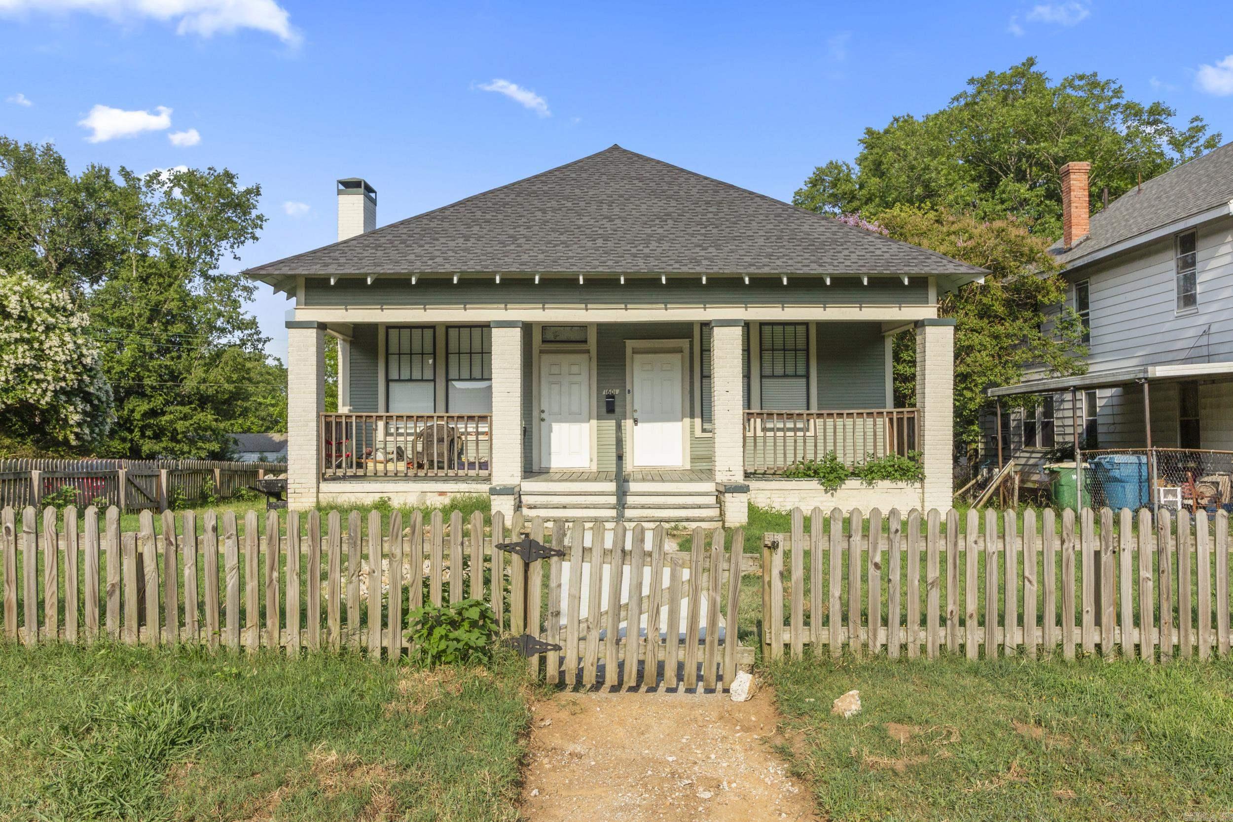 1601  Hanger  Little Rock, AR
