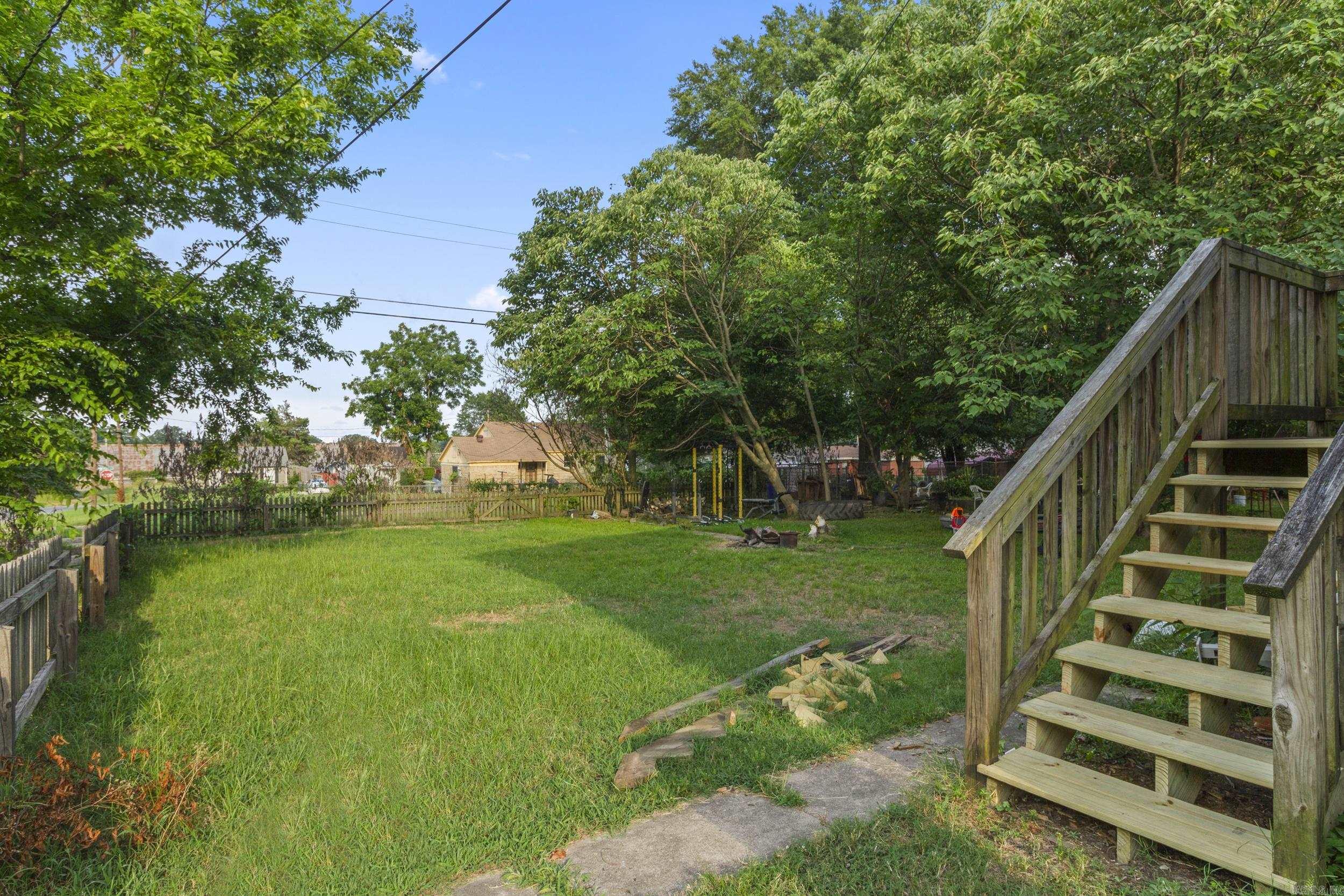 1601  Hanger  Little Rock, AR
