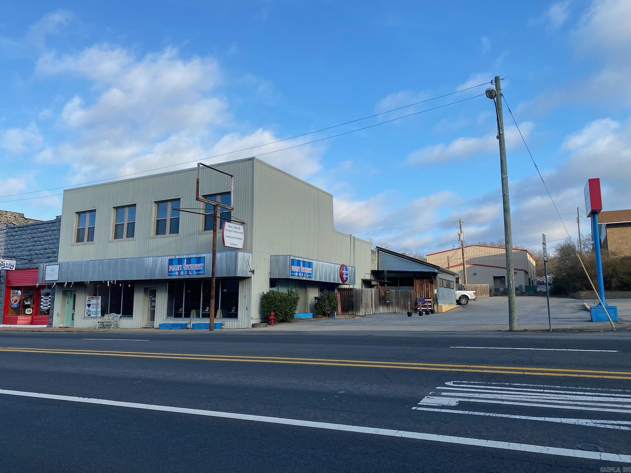 210 W Main St  Heber Springs, AR