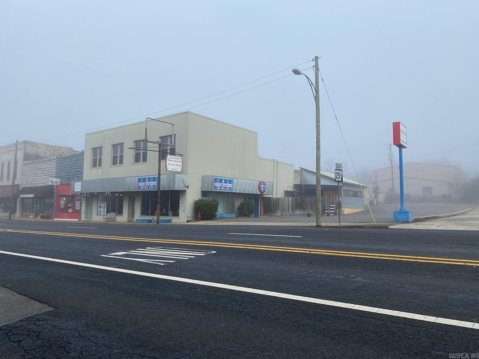 210 W Main St  Heber Springs, AR