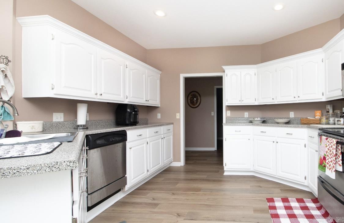 588  Vaughn  Paragould, AR