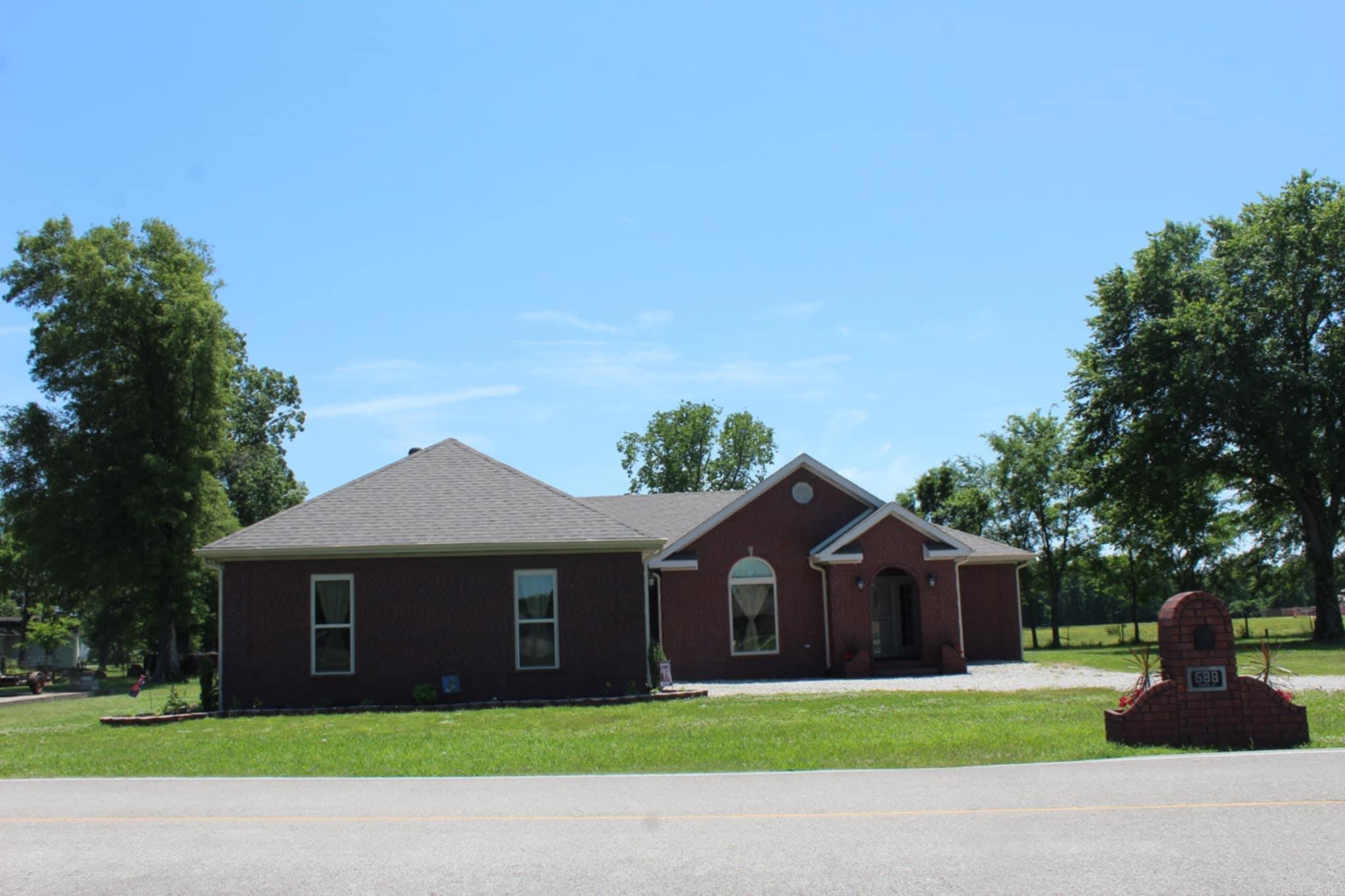 588  Vaughn  Paragould, AR