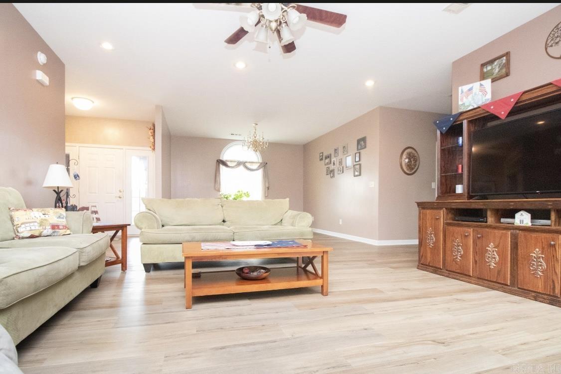 588  Vaughn  Paragould, AR