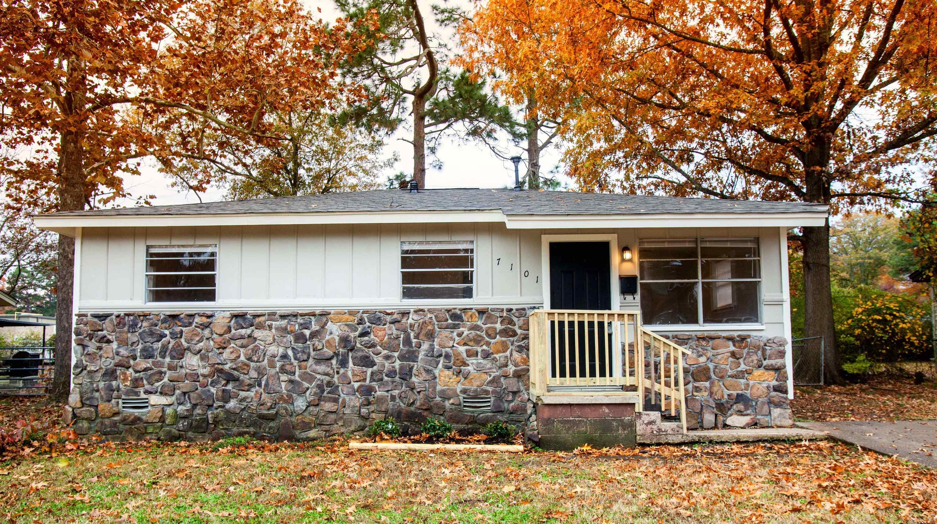 7101  Redwood Dr  Little Rock, AR