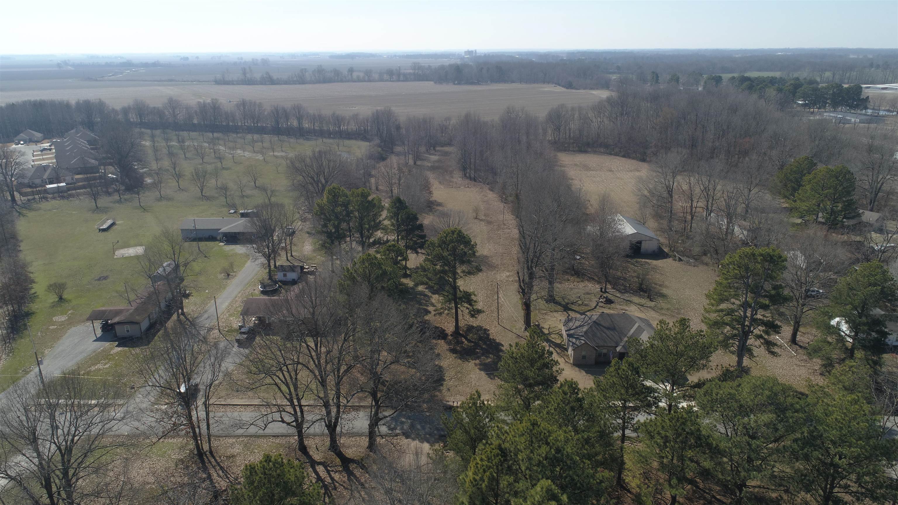 108 E Hinkley St  Brookland, AR