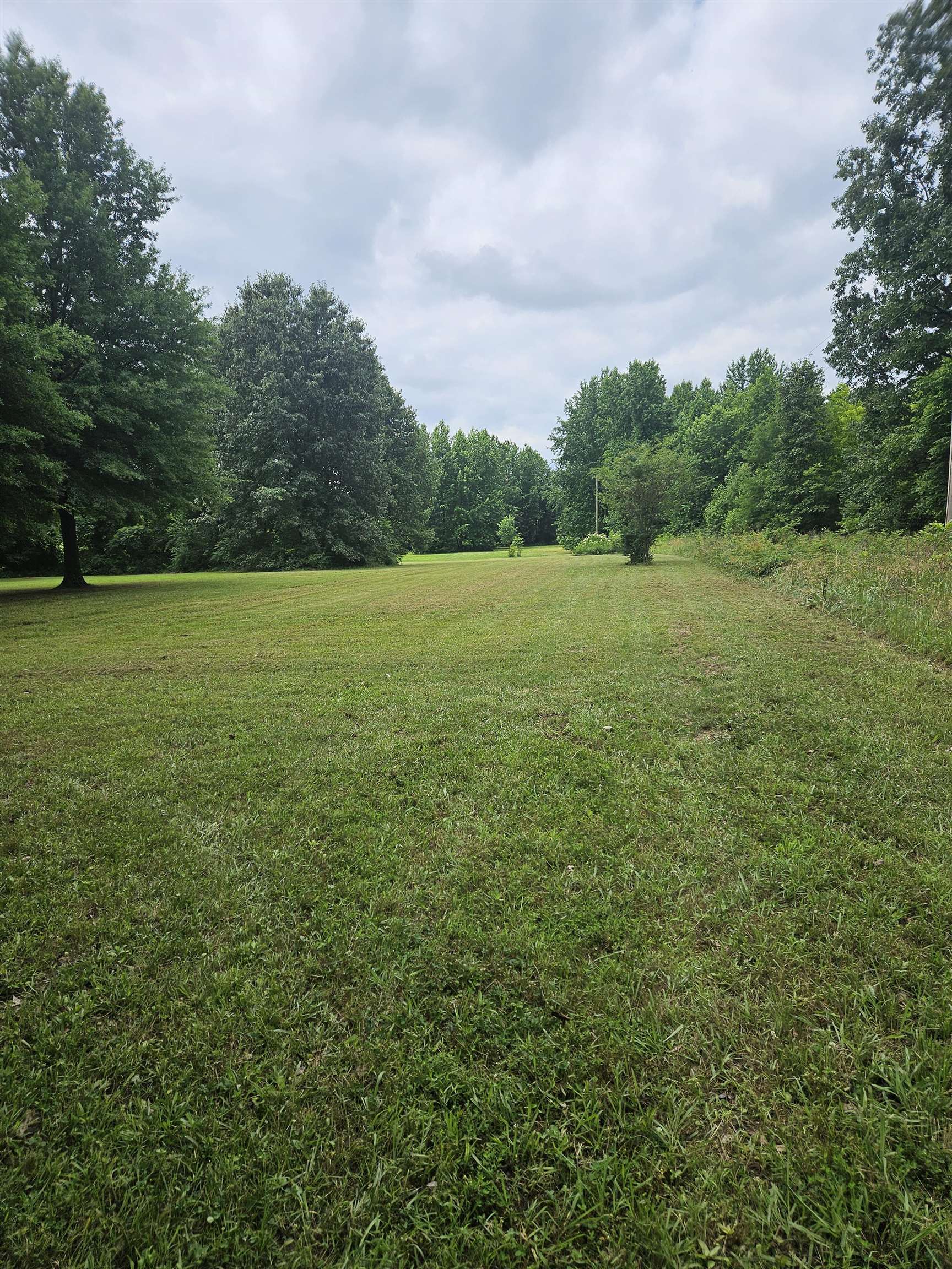 108 E Hinkley St  Brookland, AR