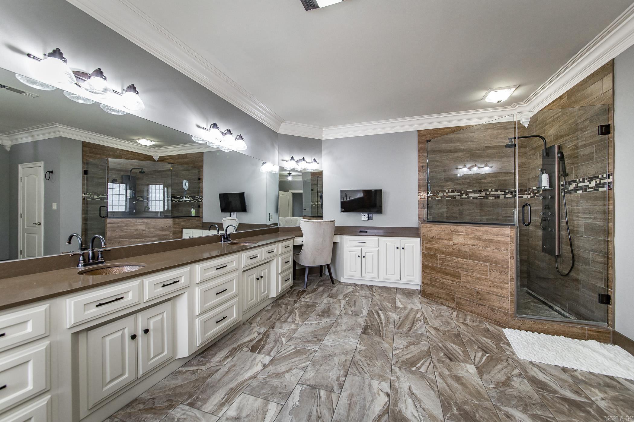 15  Hickory Bend Dr  Cabot, AR