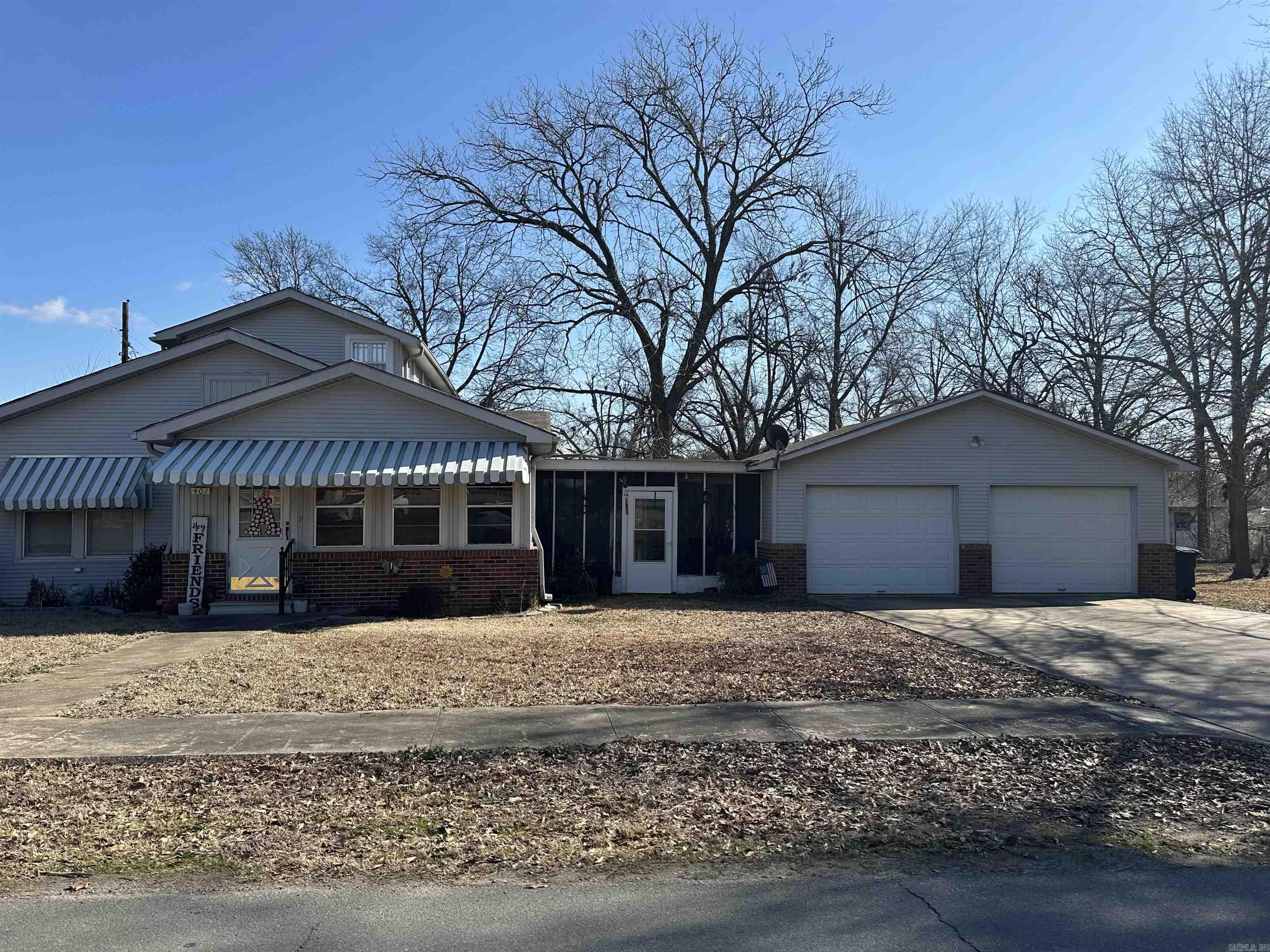 401 S Jefferson  Star City, AR