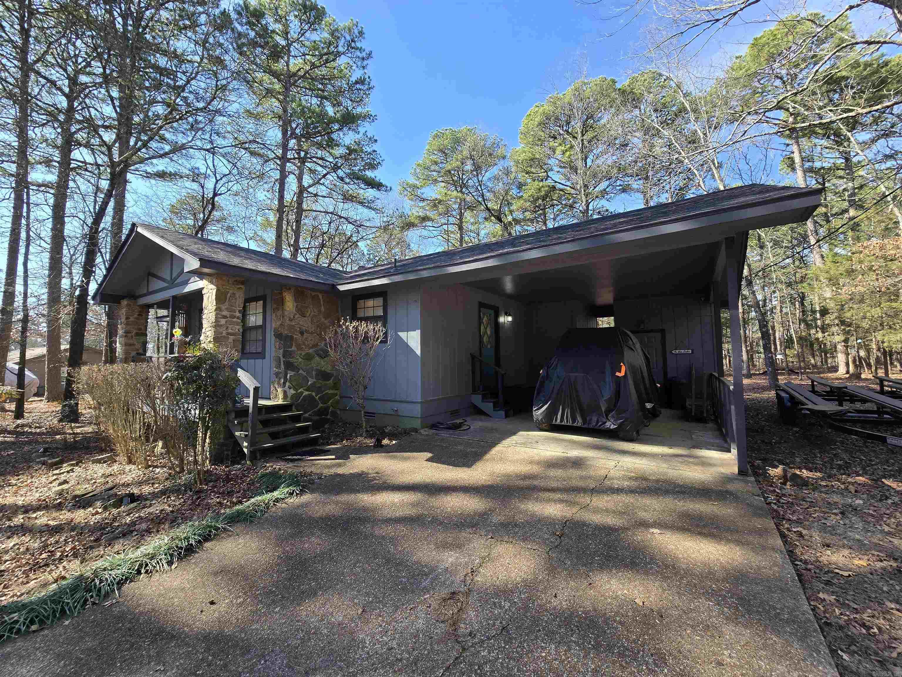 150  Lookout  Fairfield Bay, AR