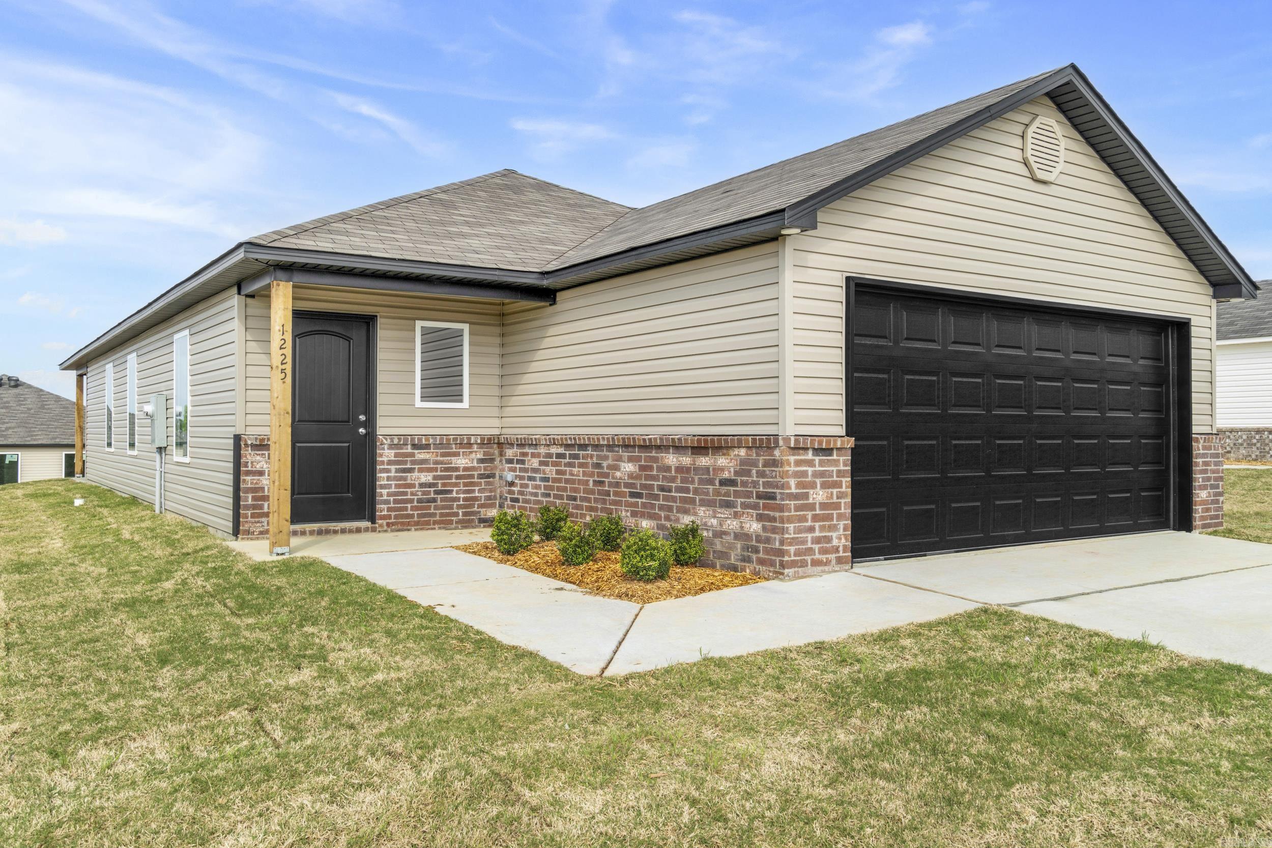1225  Santa Fe Lot 517 Block 5 Bauxite, AR