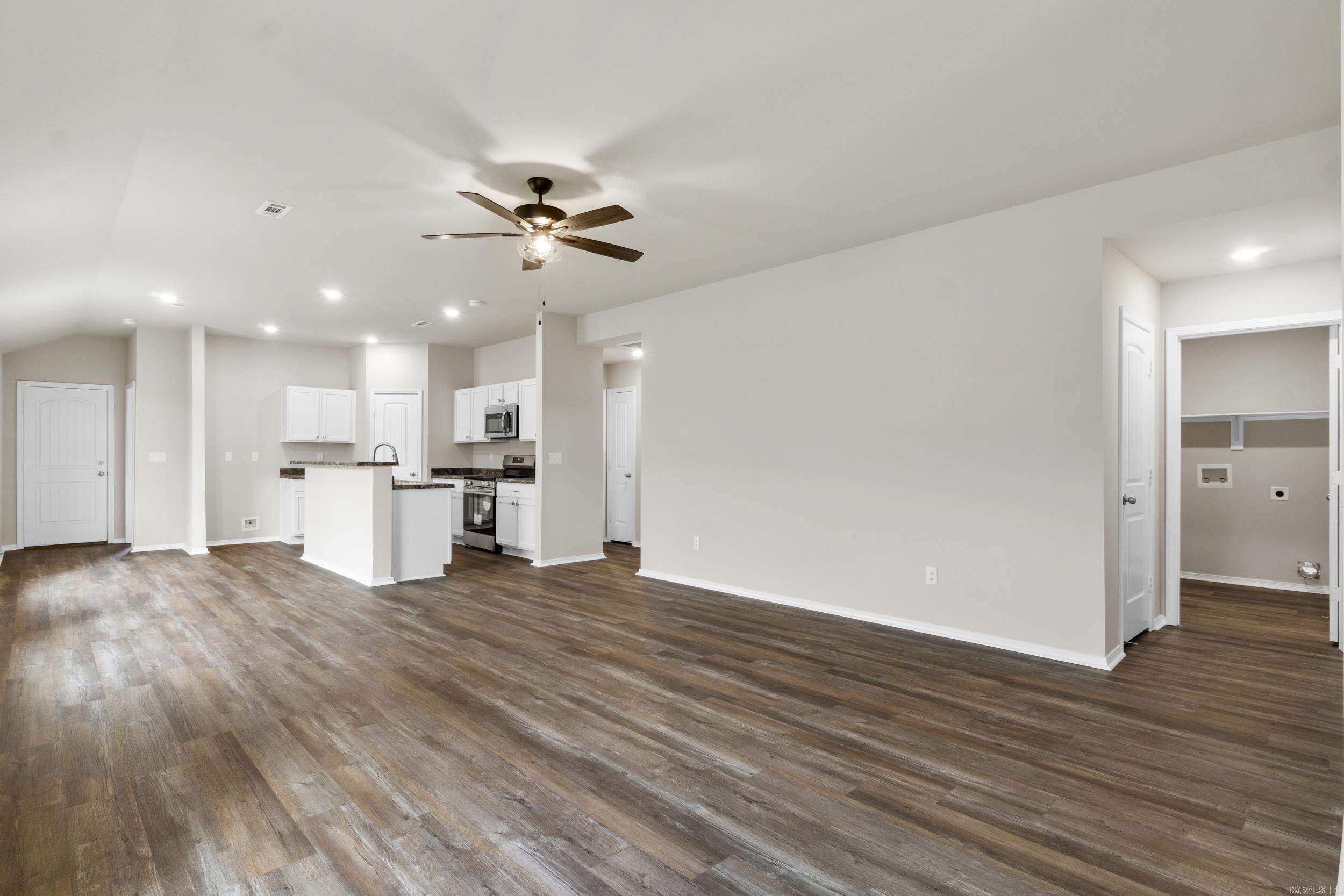 1225  Santa Fe Lot 517 Block 5 Bauxite, AR
