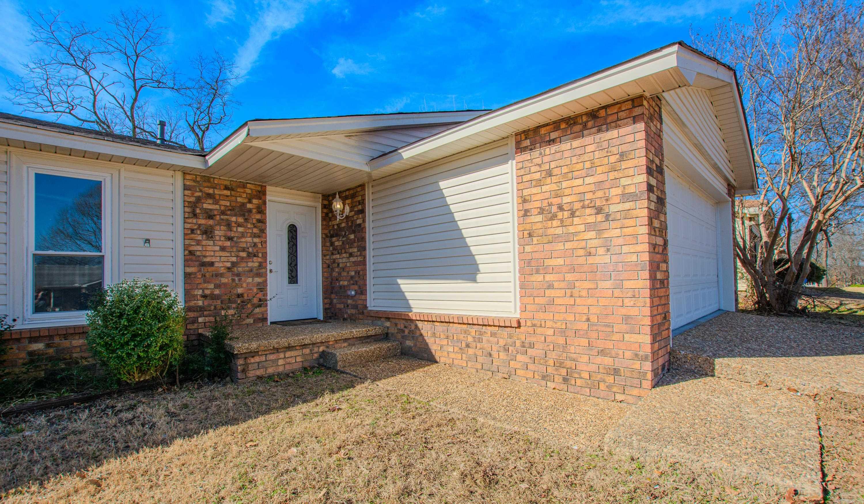 17  Johnny Ln  Sherwood, AR