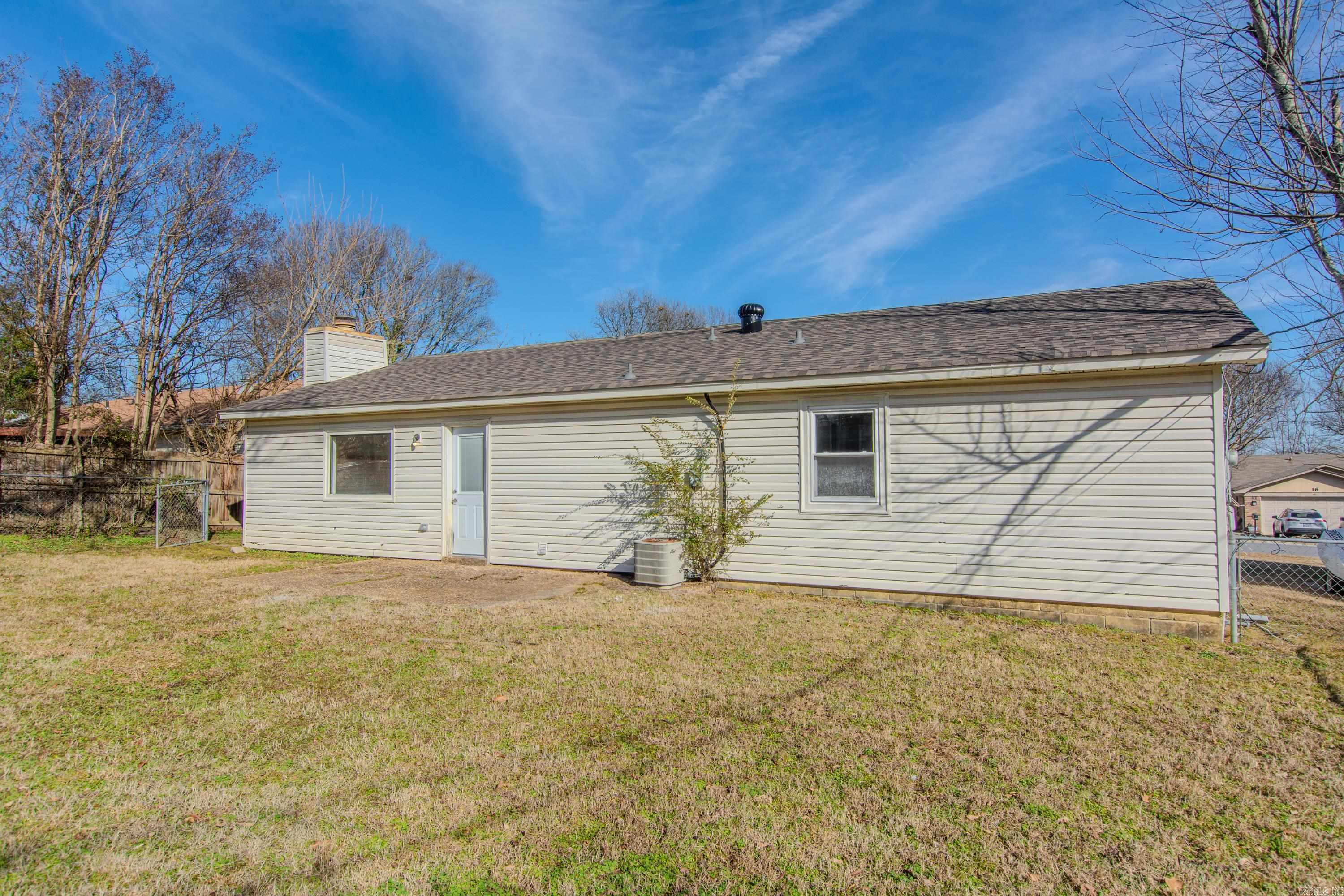 17  Johnny Ln  Sherwood, AR