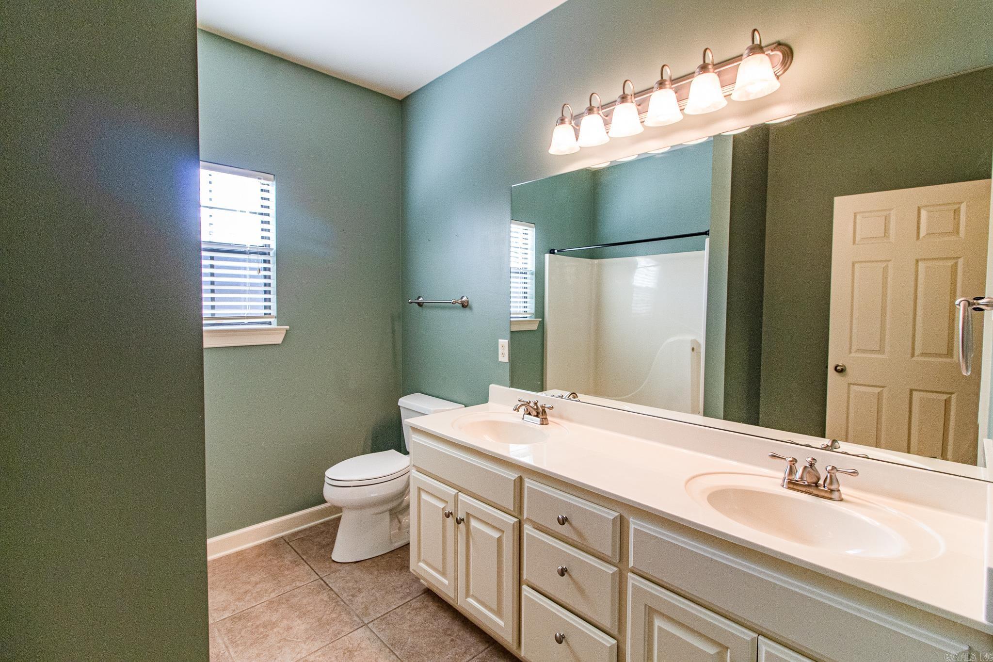 47 Trenton Drive Greenbrier, AR 72058