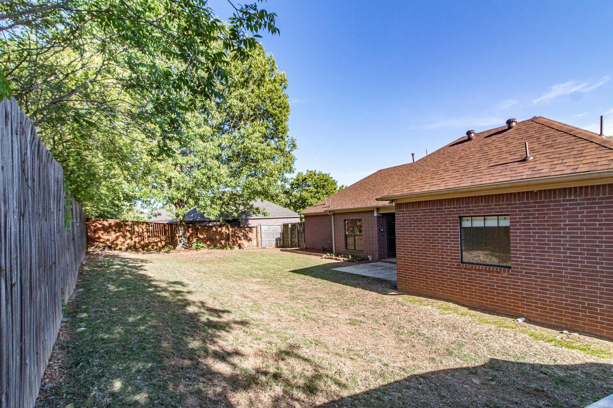 47 Trenton Drive Greenbrier, AR 72058