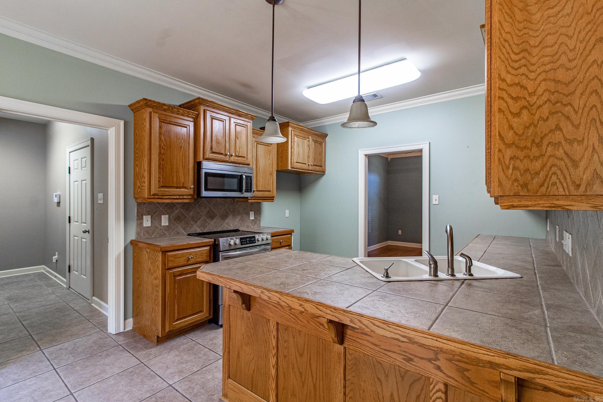 47 Trenton Drive Greenbrier, AR 72058