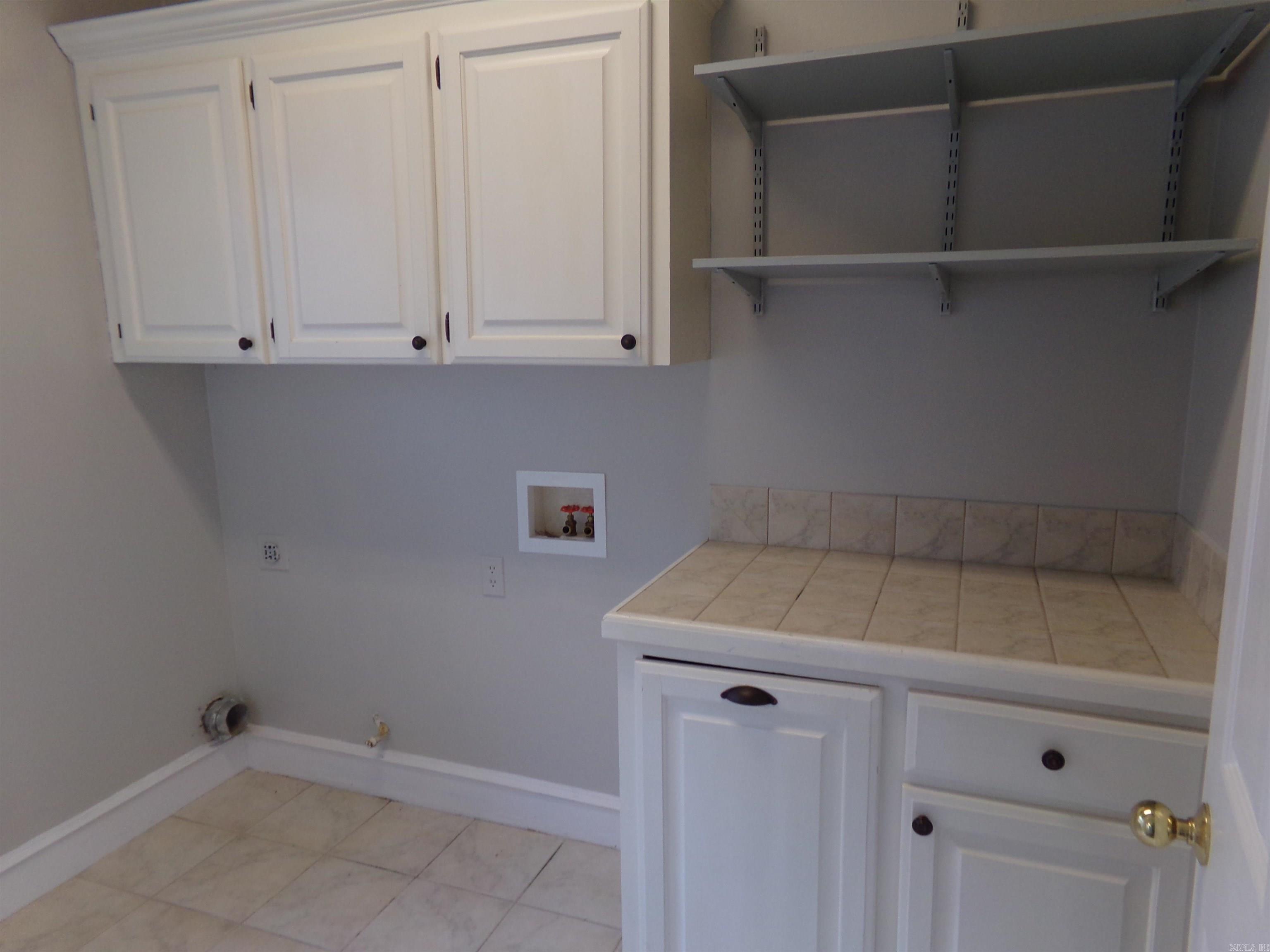 158  Calais  Maumelle, AR
