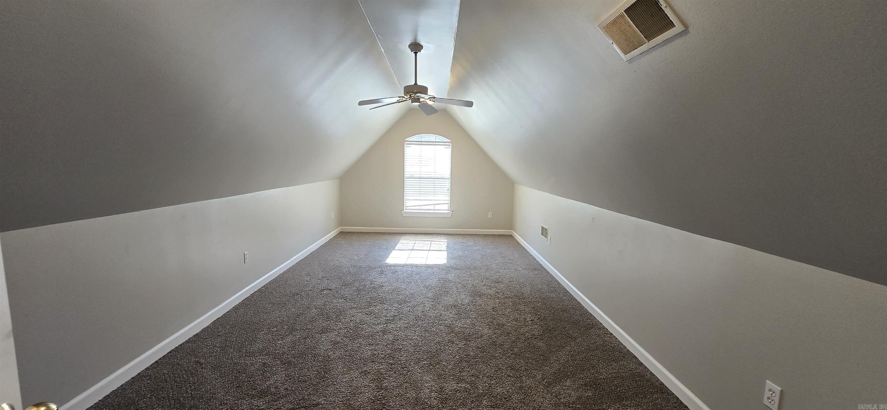158  Calais  Maumelle, AR
