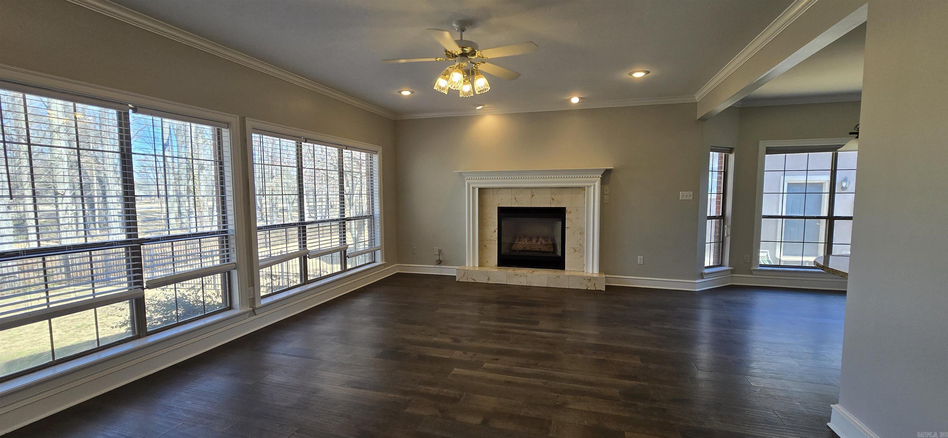 158  Calais  Maumelle, AR