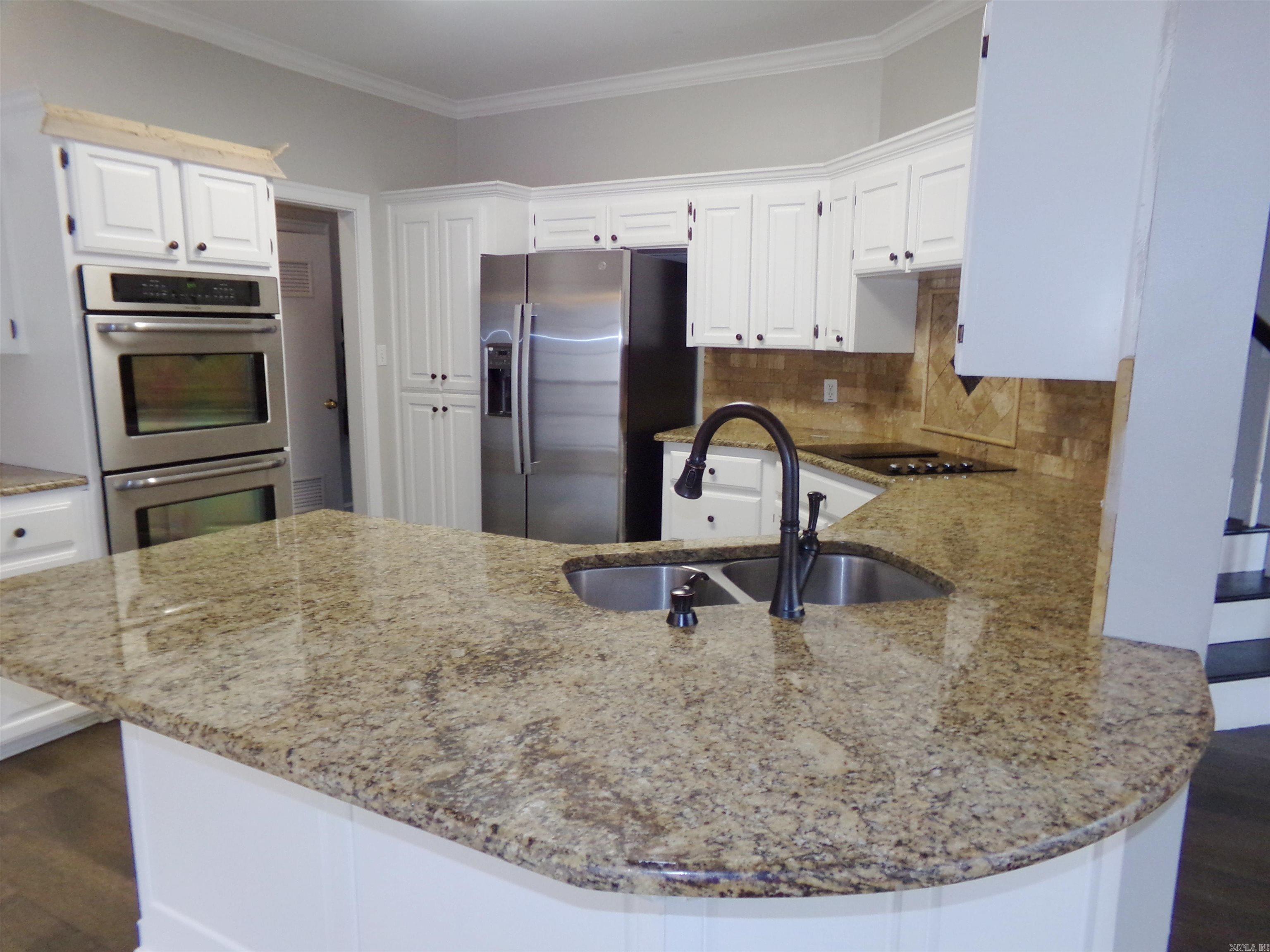 158  Calais  Maumelle, AR