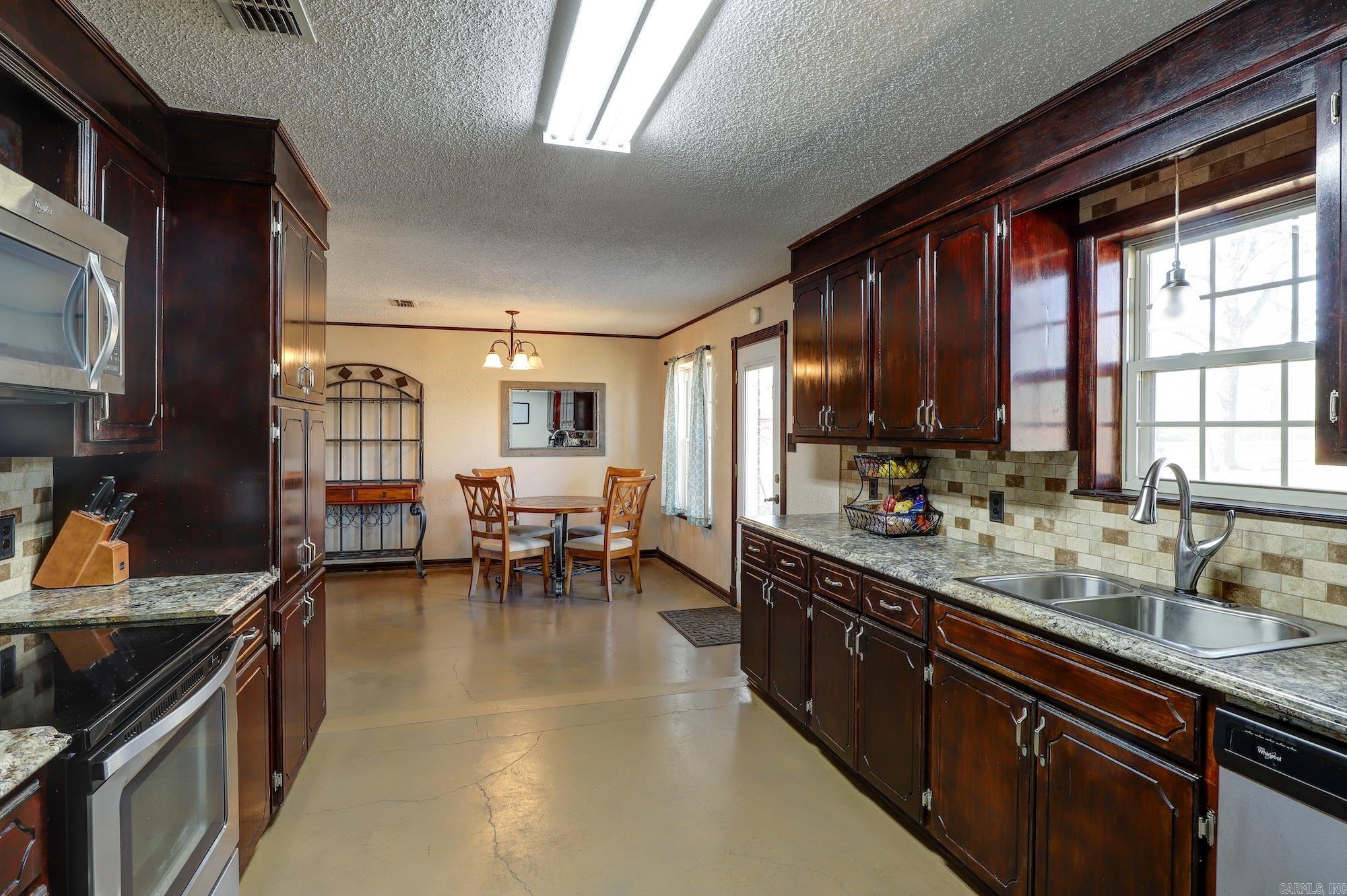 909  Miller County 18  Texarkana, AR