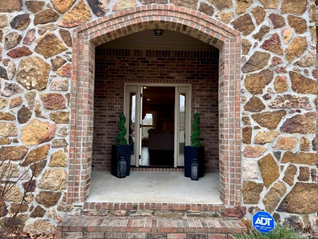 335  Pointe West  Conway, AR