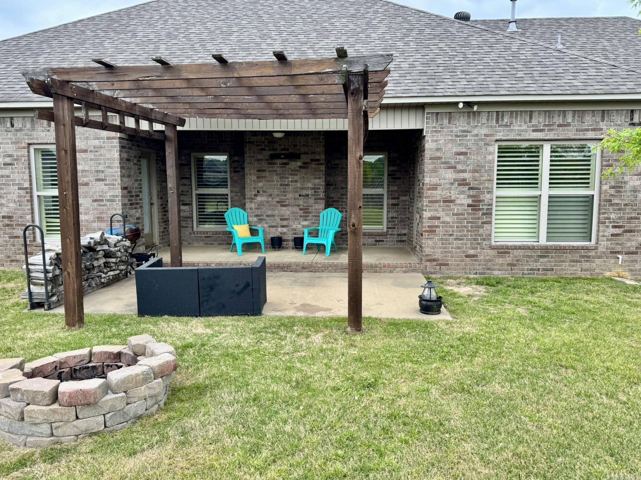 335  Pointe West  Conway, AR