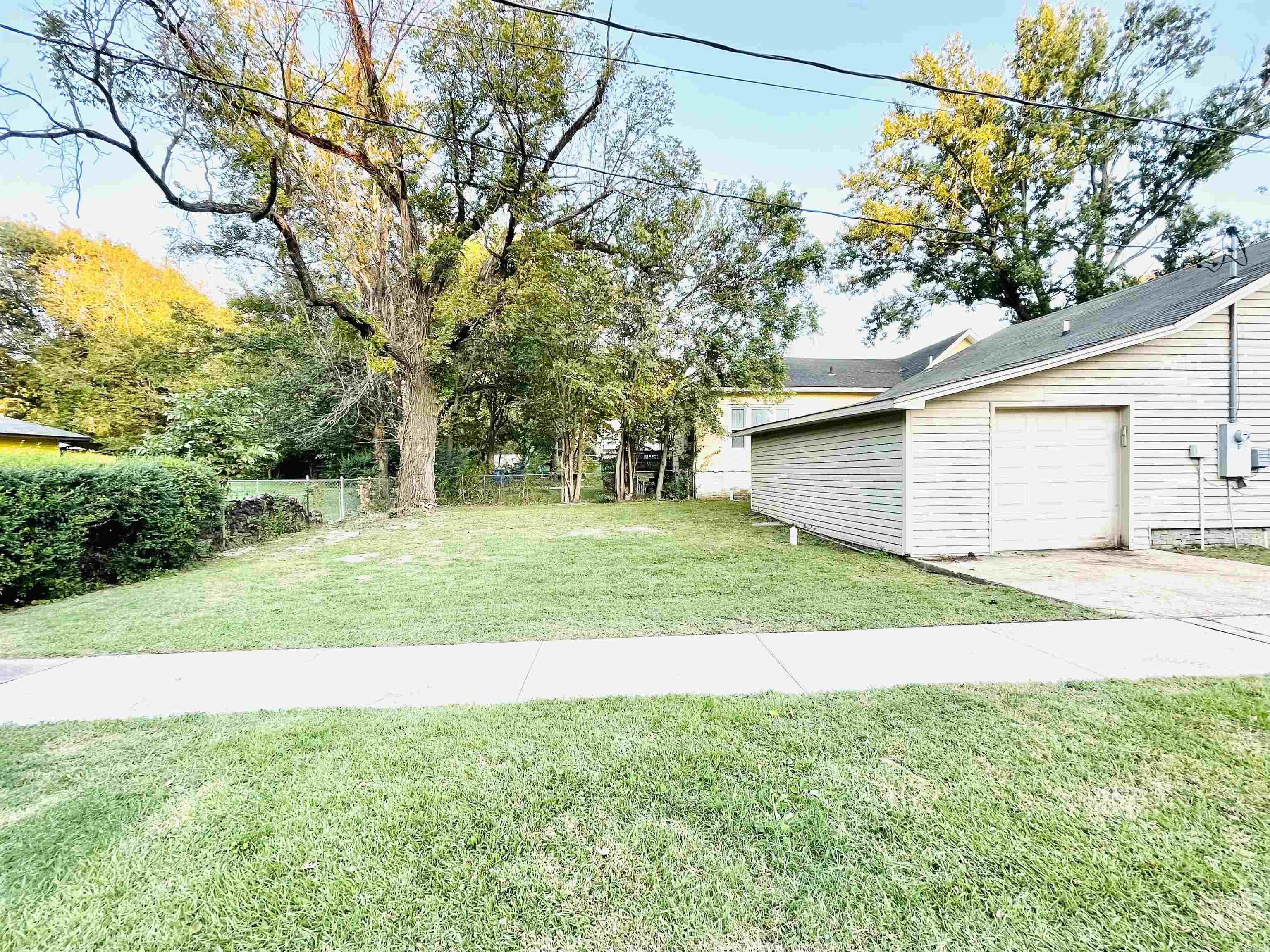 1122 W Jefferson  Jonesboro, AR