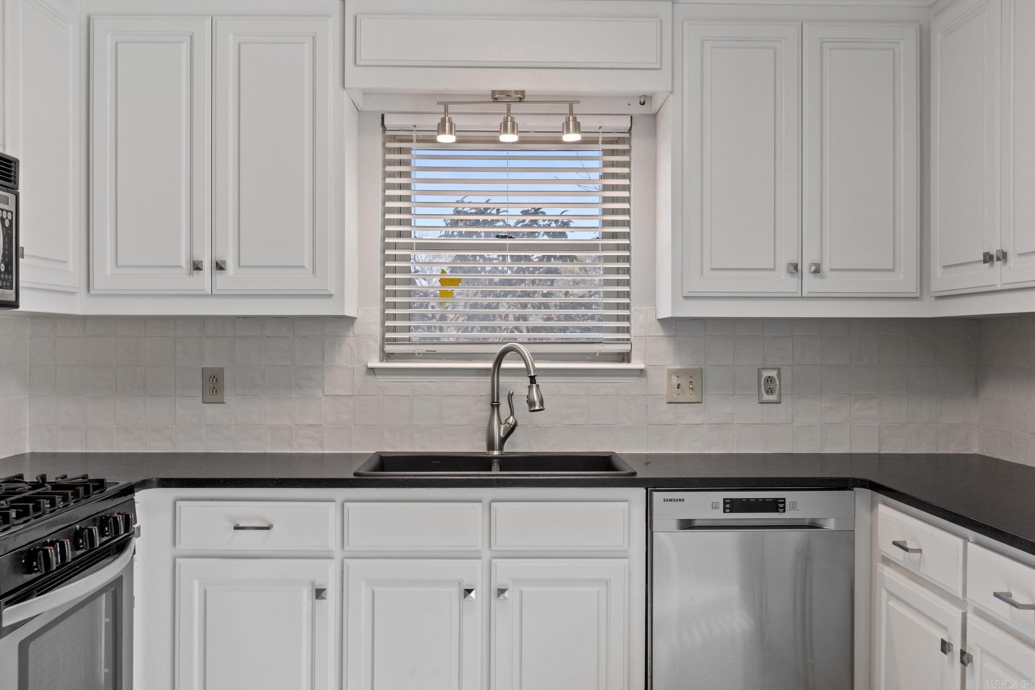 13209  Pleasant Forest  Little Rock, AR