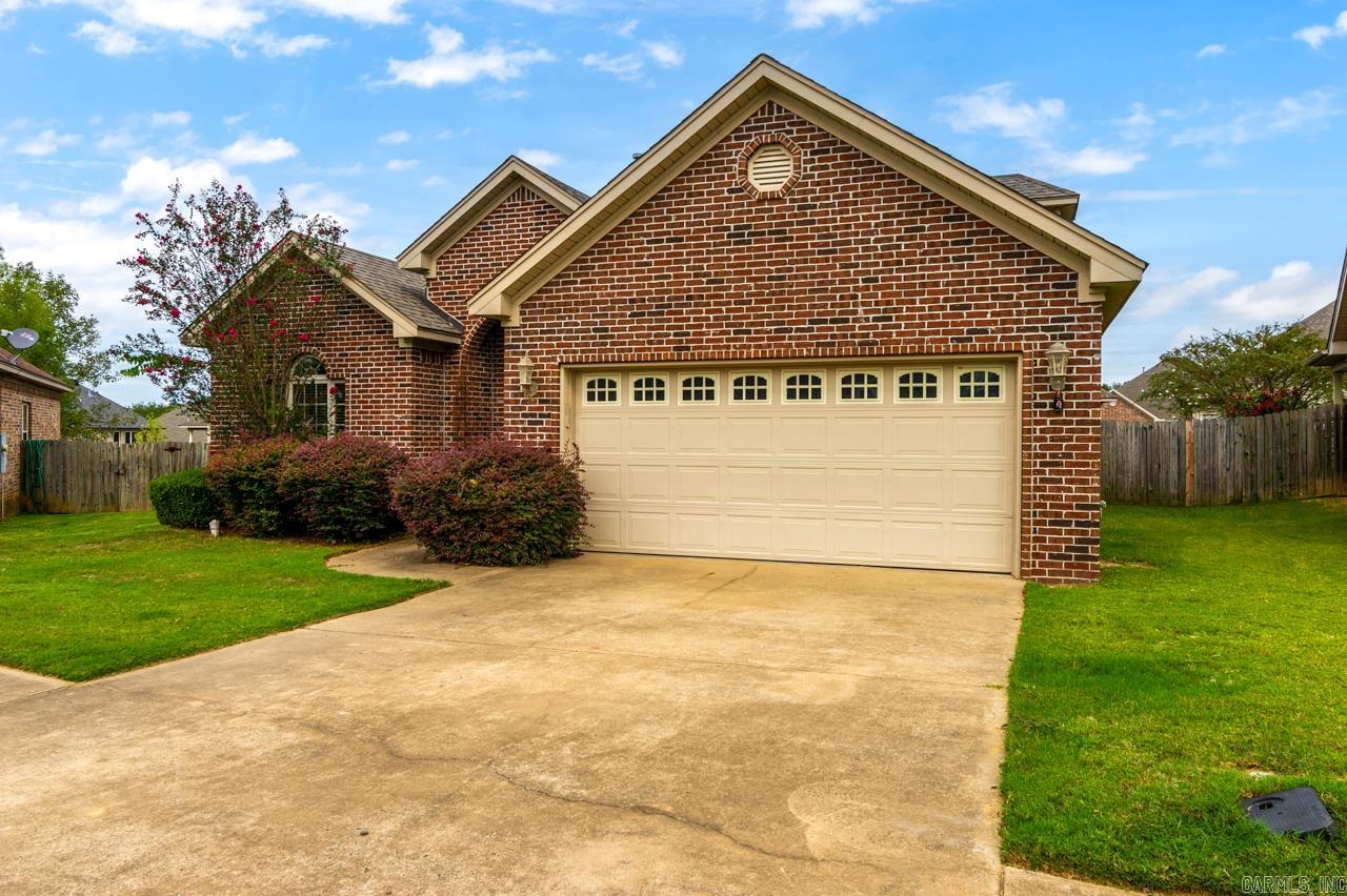 5510 Village Trace Benton, AR 72019
