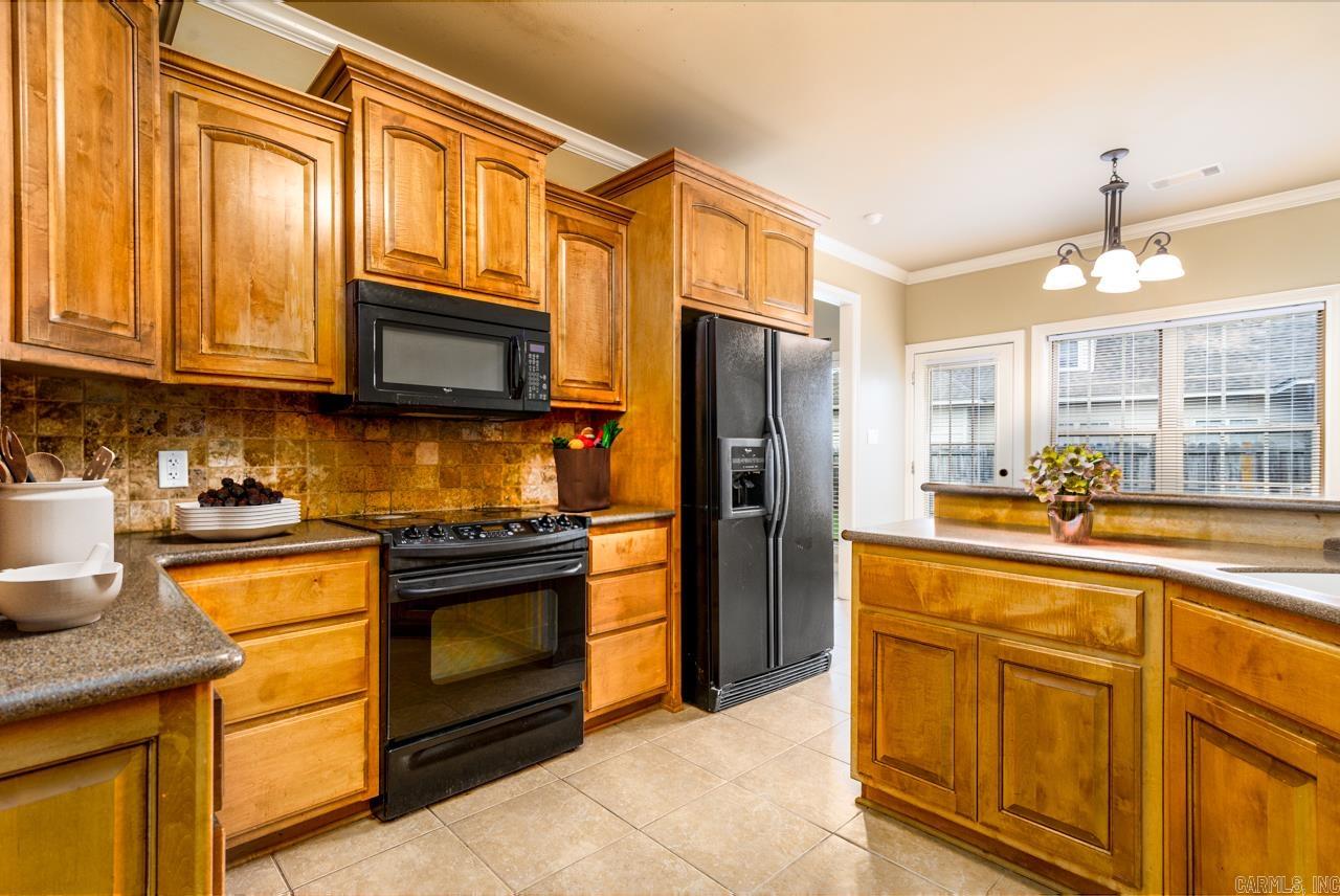 5510 Village Trace Benton, AR 72019