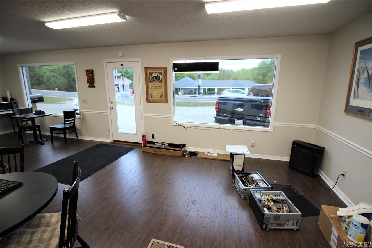 604 N 2nd  Heber Springs, AR