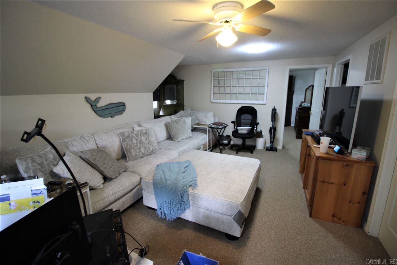 604 N 2nd  Heber Springs, AR