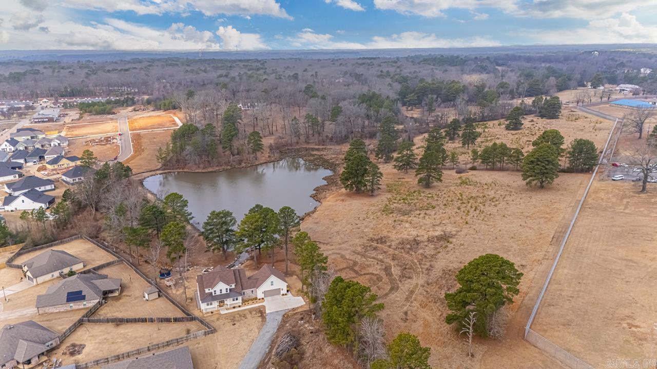 2113  SABLE OAKS  Bryant, AR