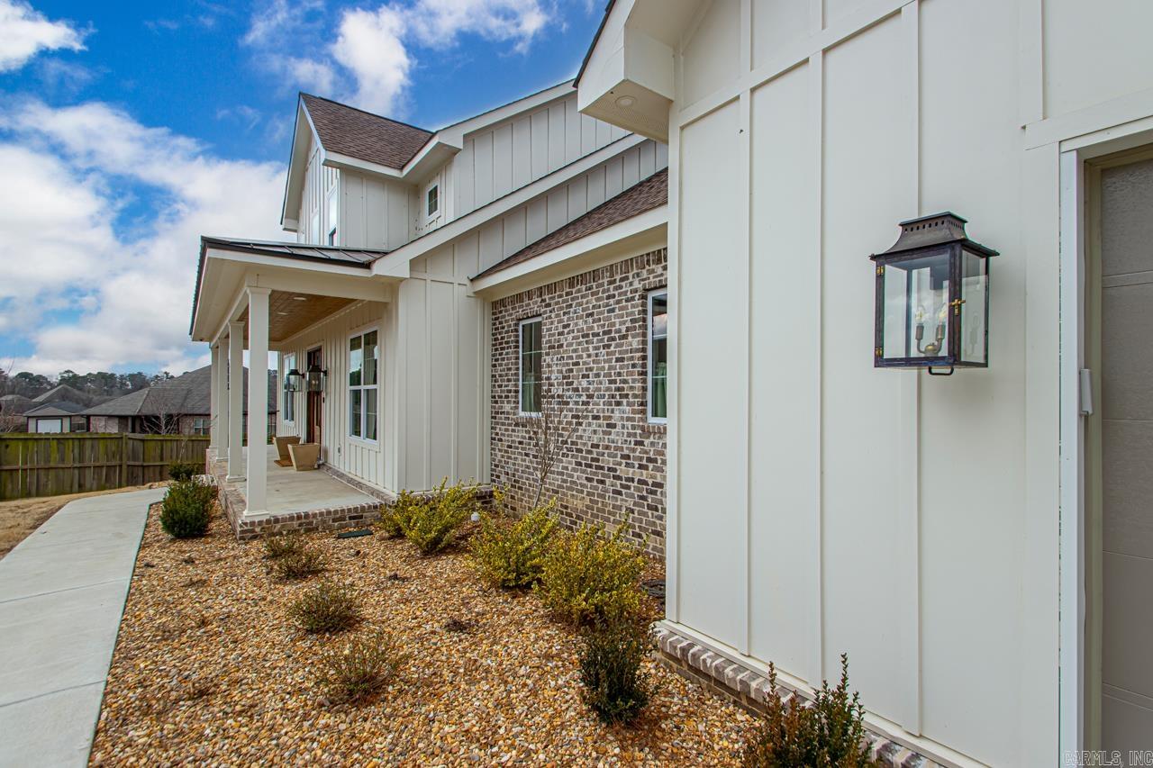 2113  SABLE OAKS  Bryant, AR