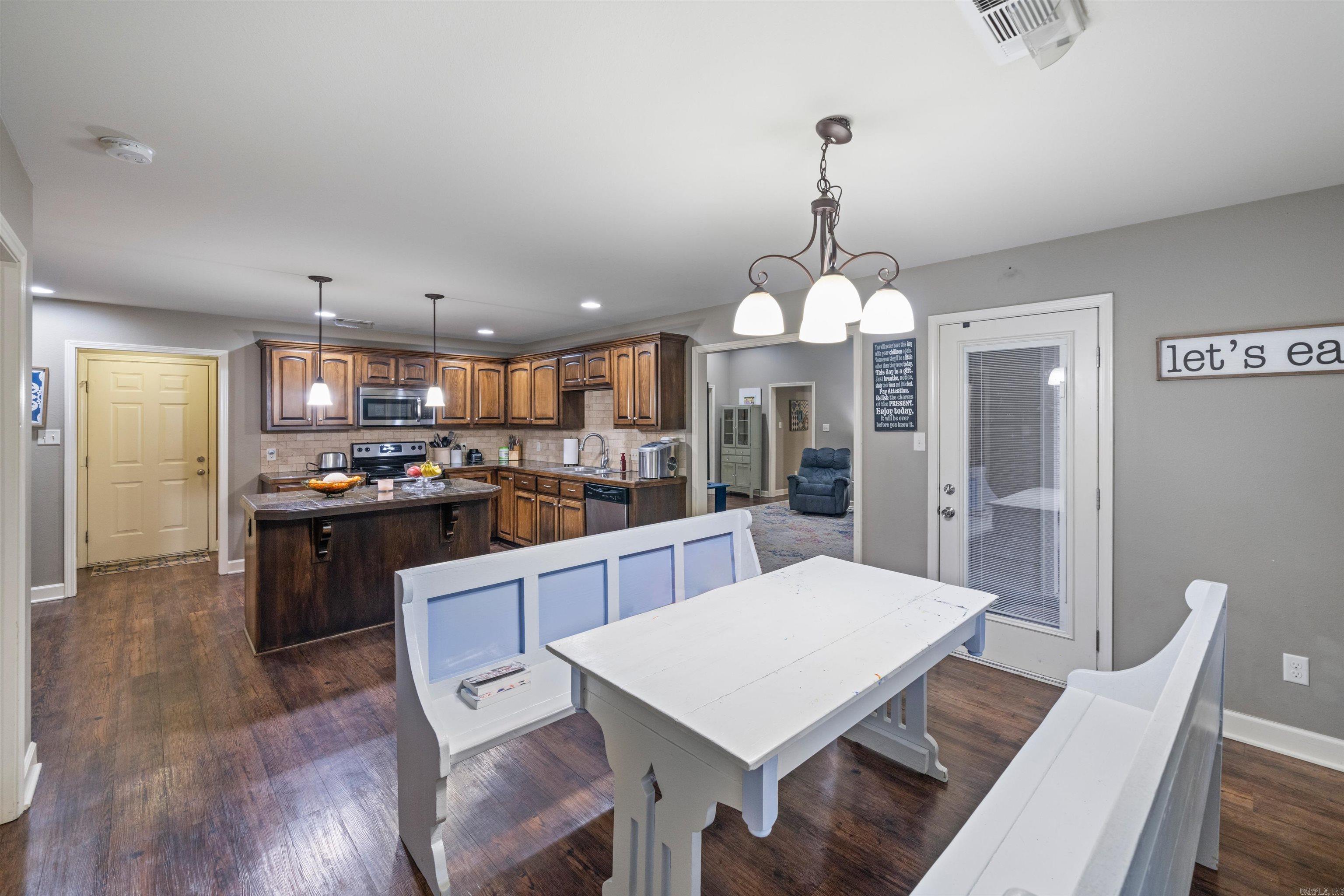 3 Abby Ln Sheridan, AR 72150