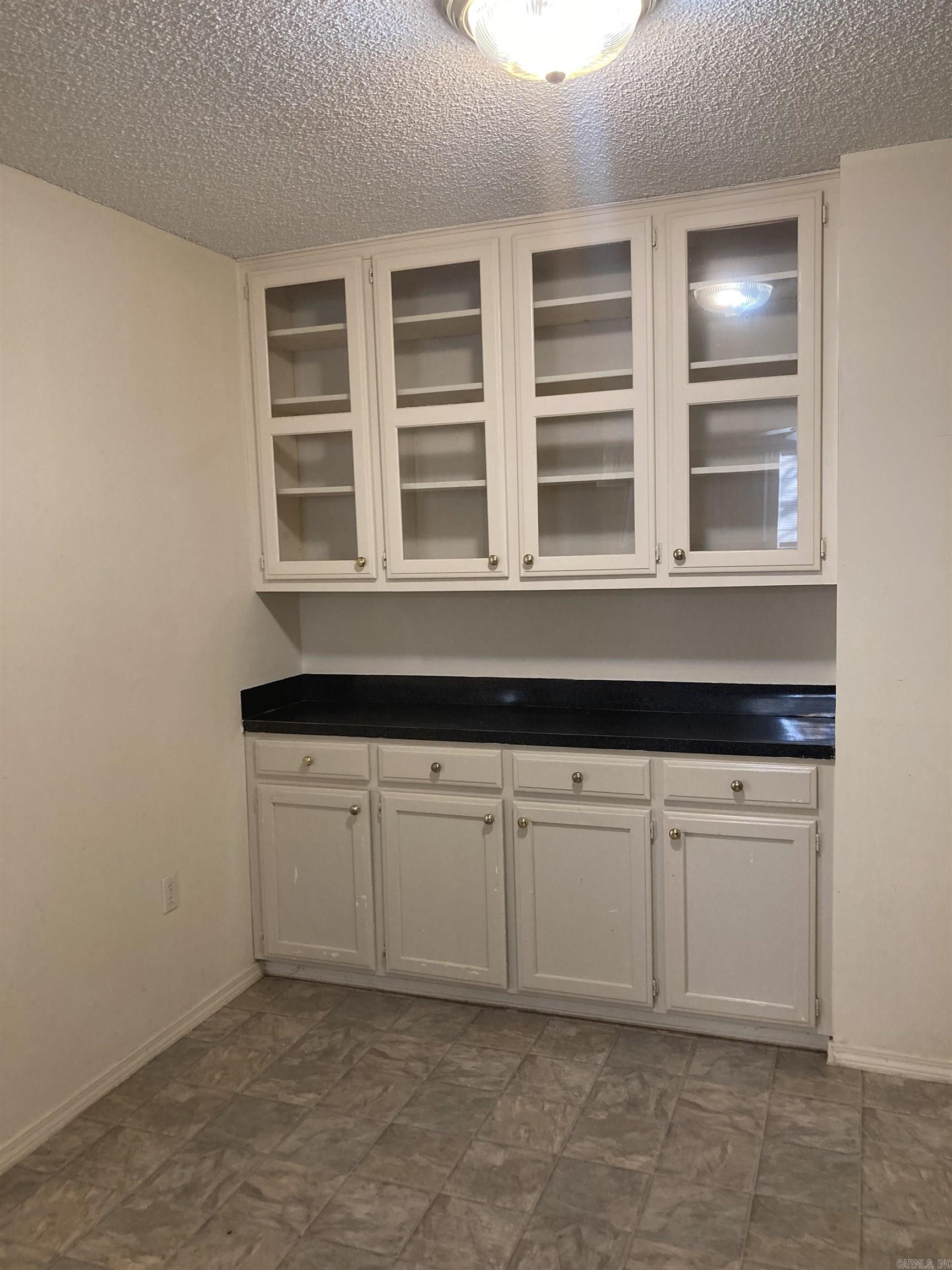 908  Texas  Mena, AR