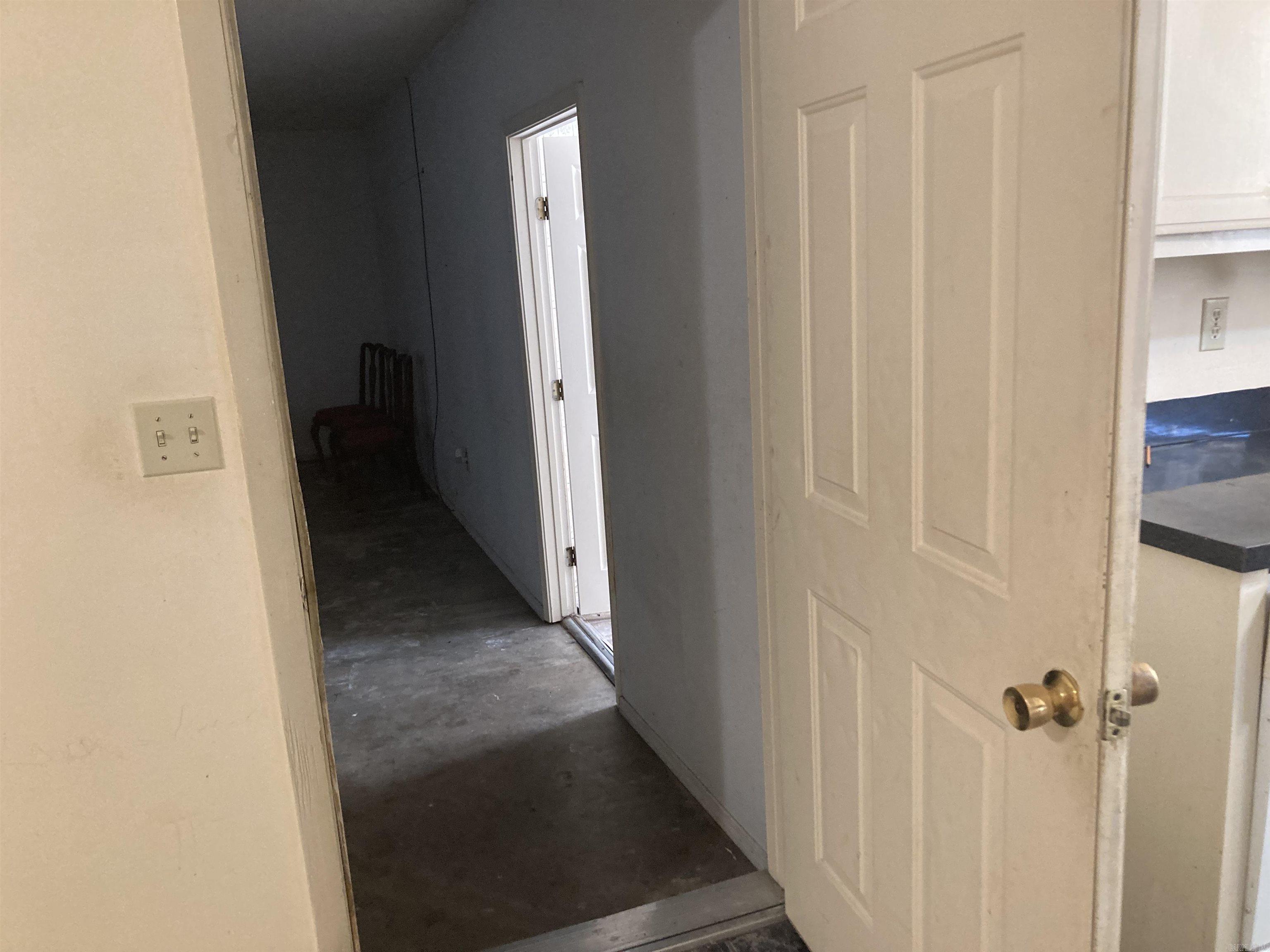 908  Texas  Mena, AR