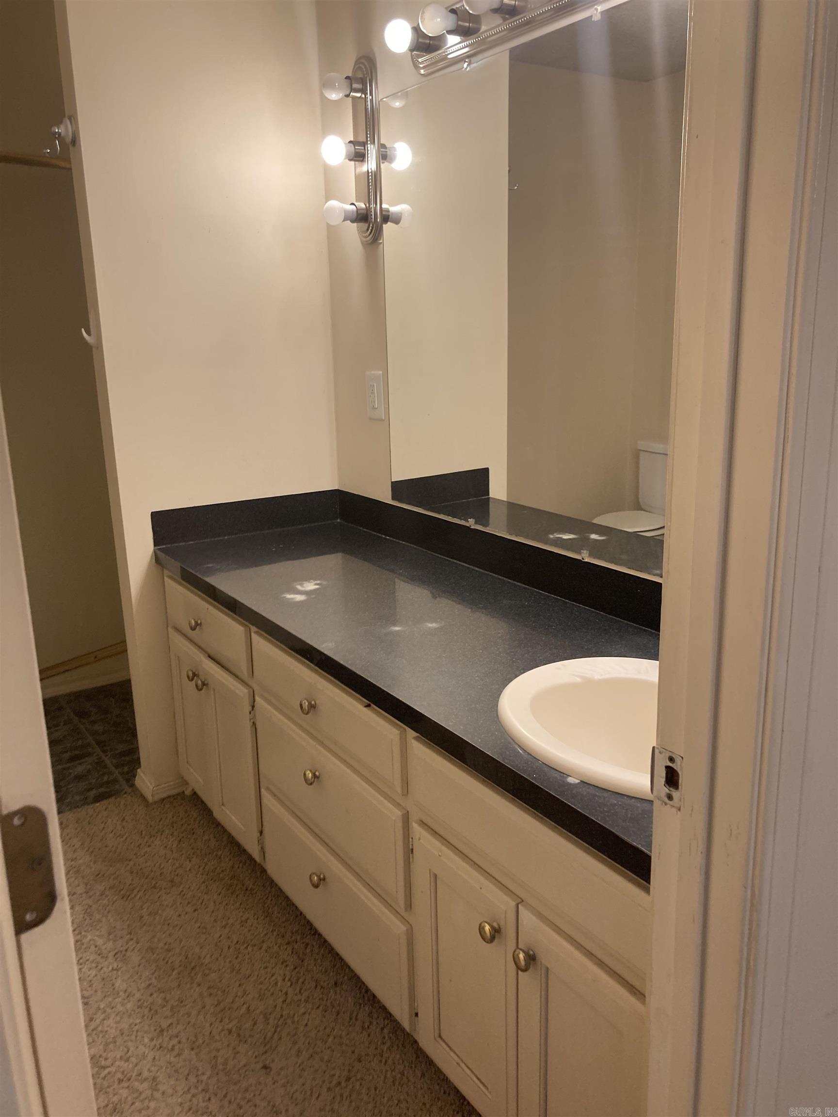 908  Texas  Mena, AR