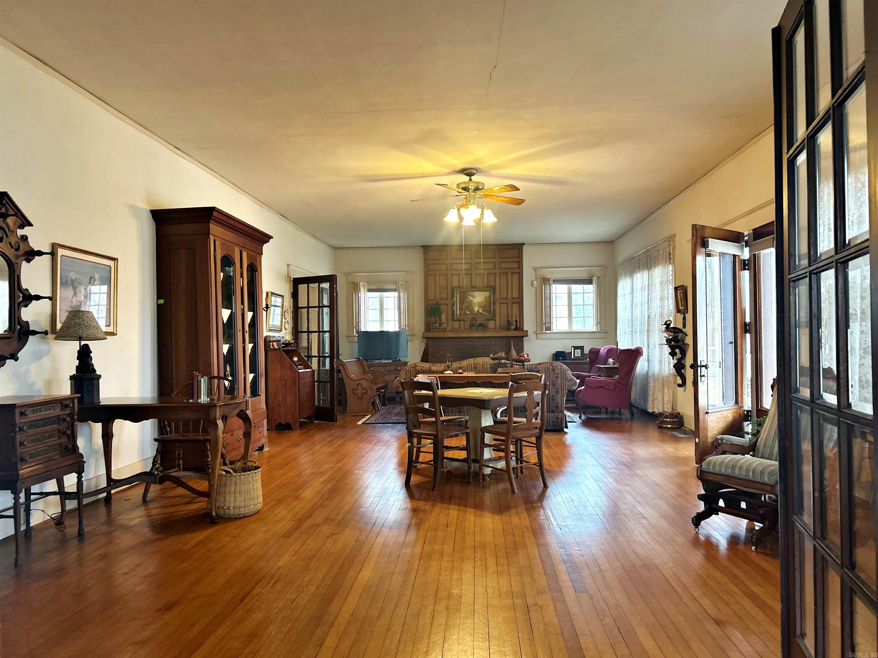 211  Cherry  Arkadelphia, AR