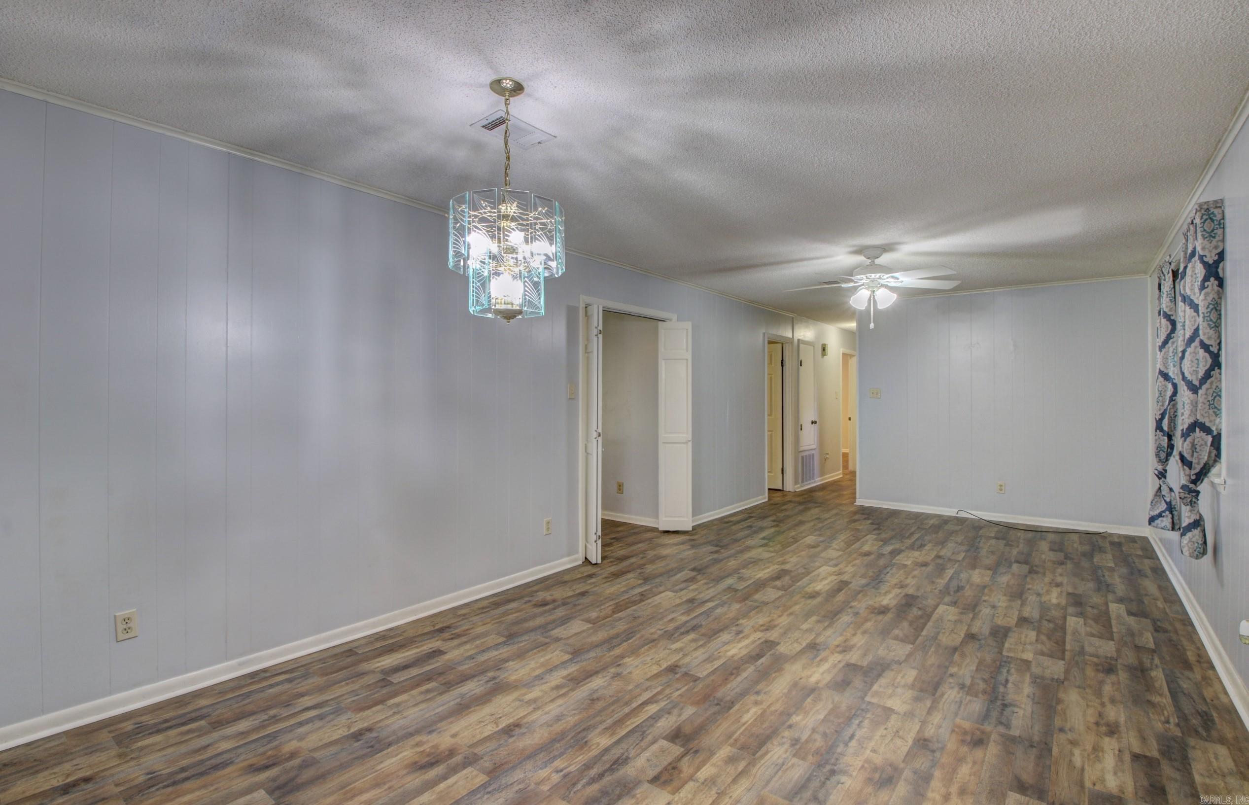 1005  Towering Oaks  Jacksonville, AR