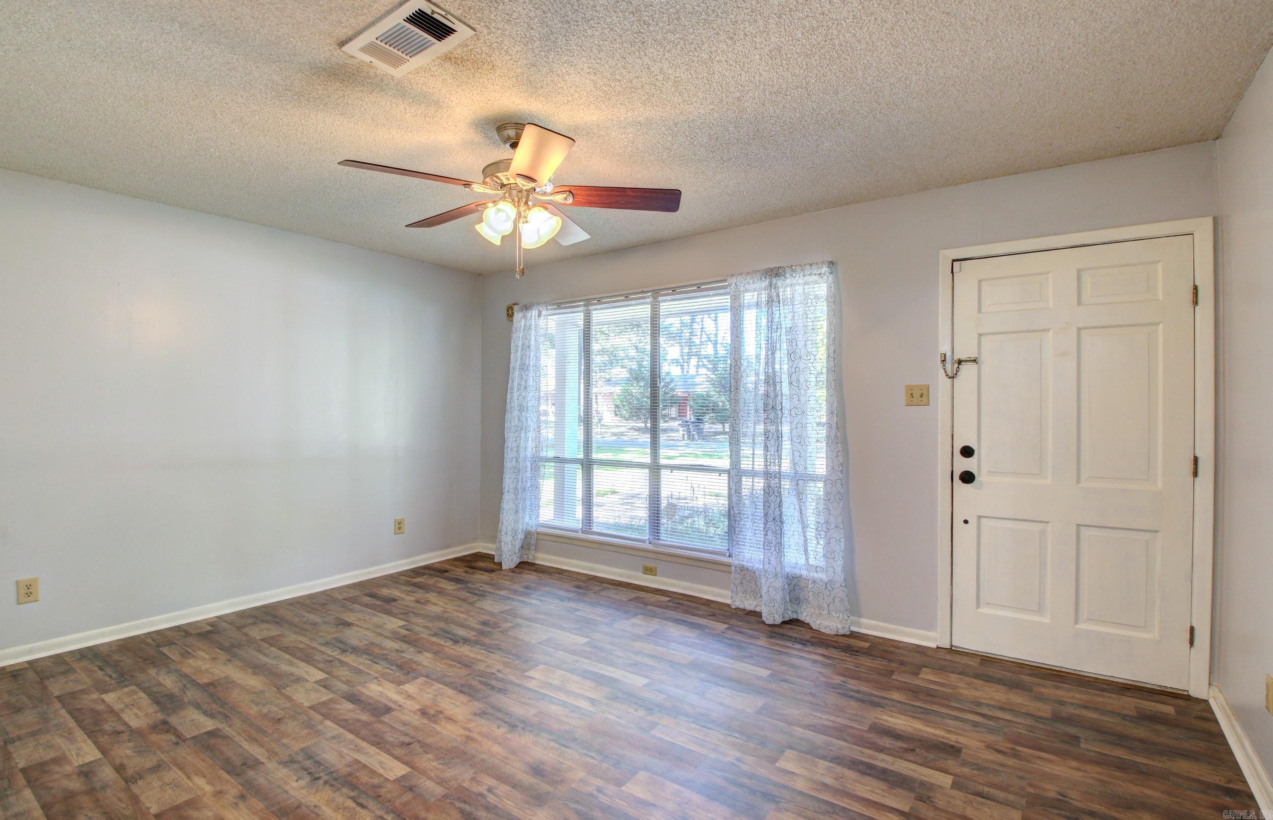 1005  Towering Oaks  Jacksonville, AR