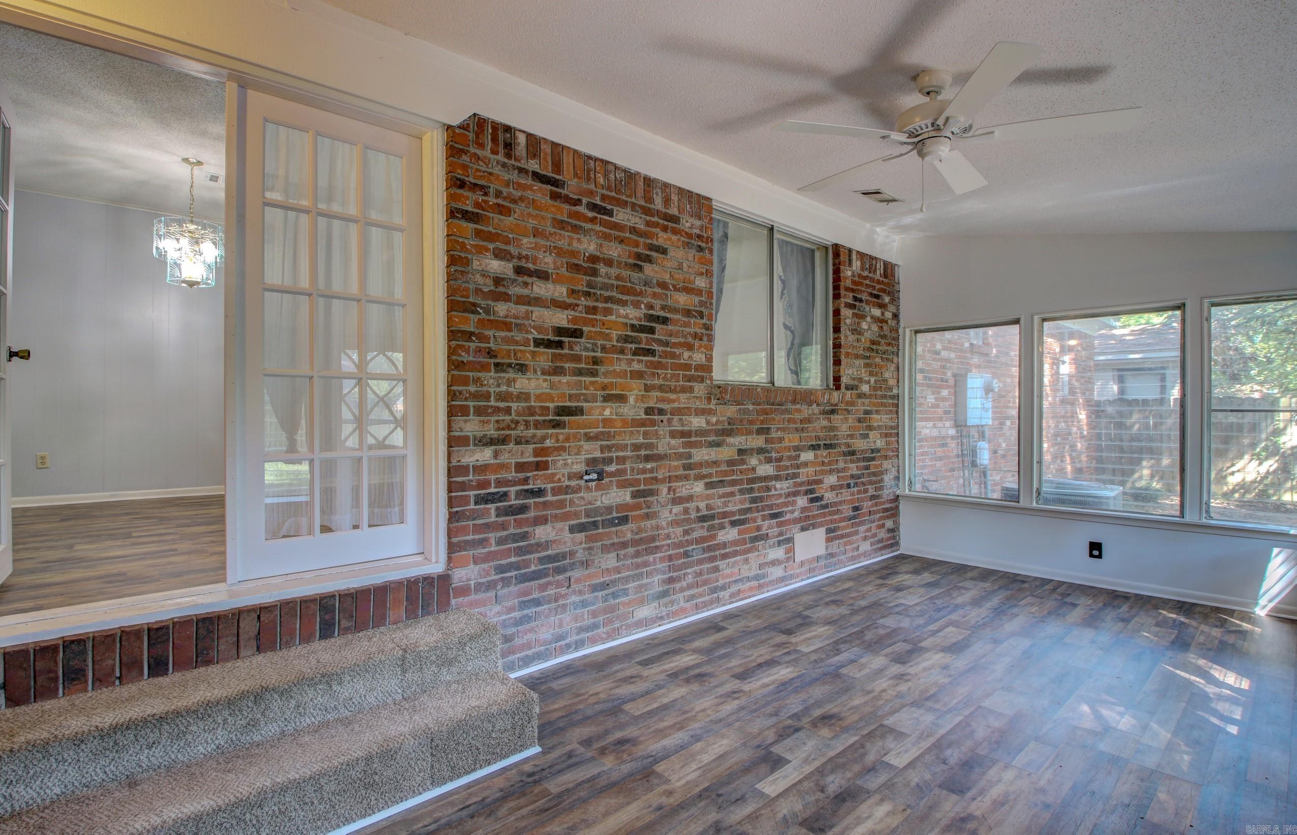 1005  Towering Oaks  Jacksonville, AR