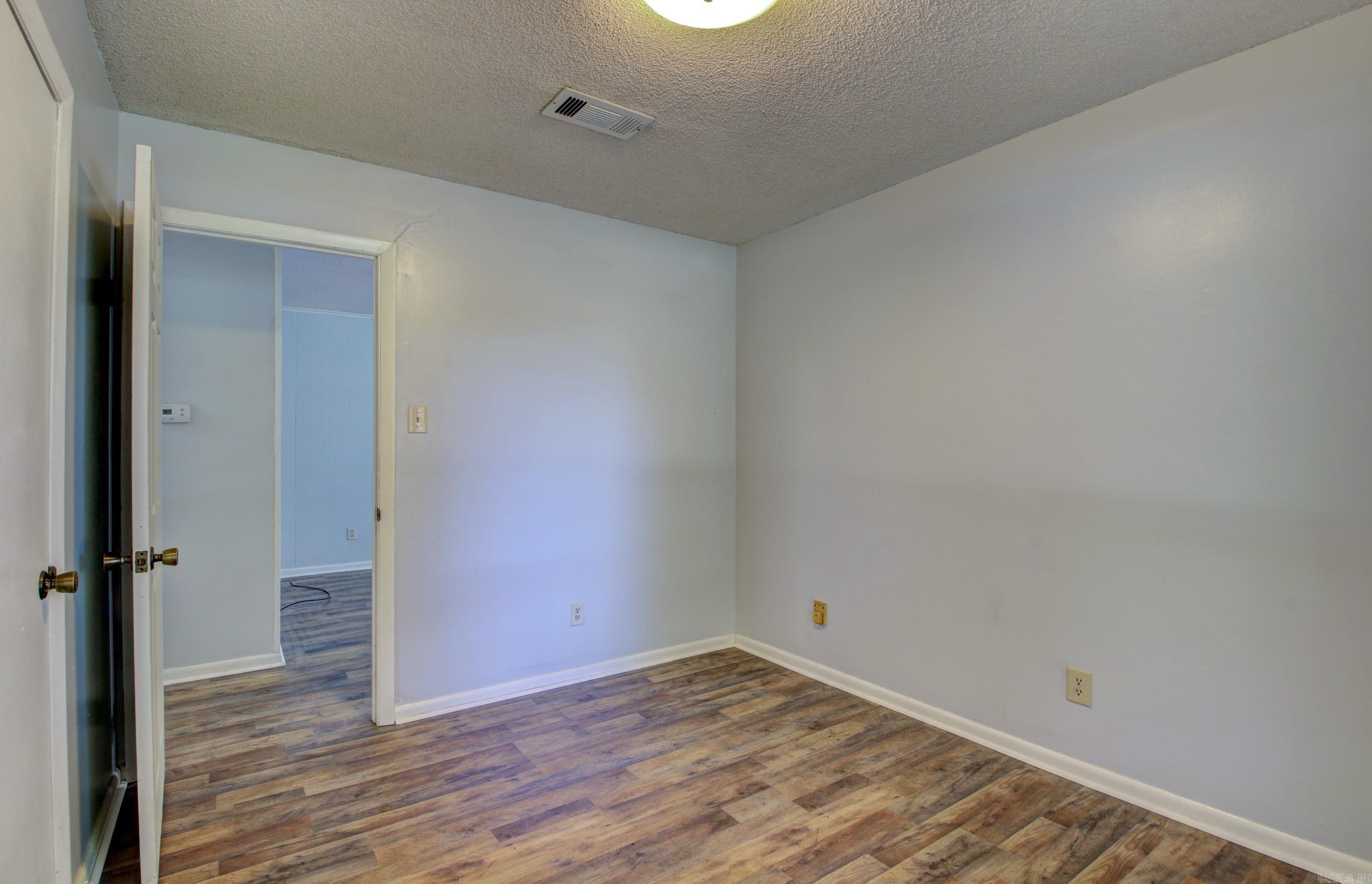 1005  Towering Oaks  Jacksonville, AR