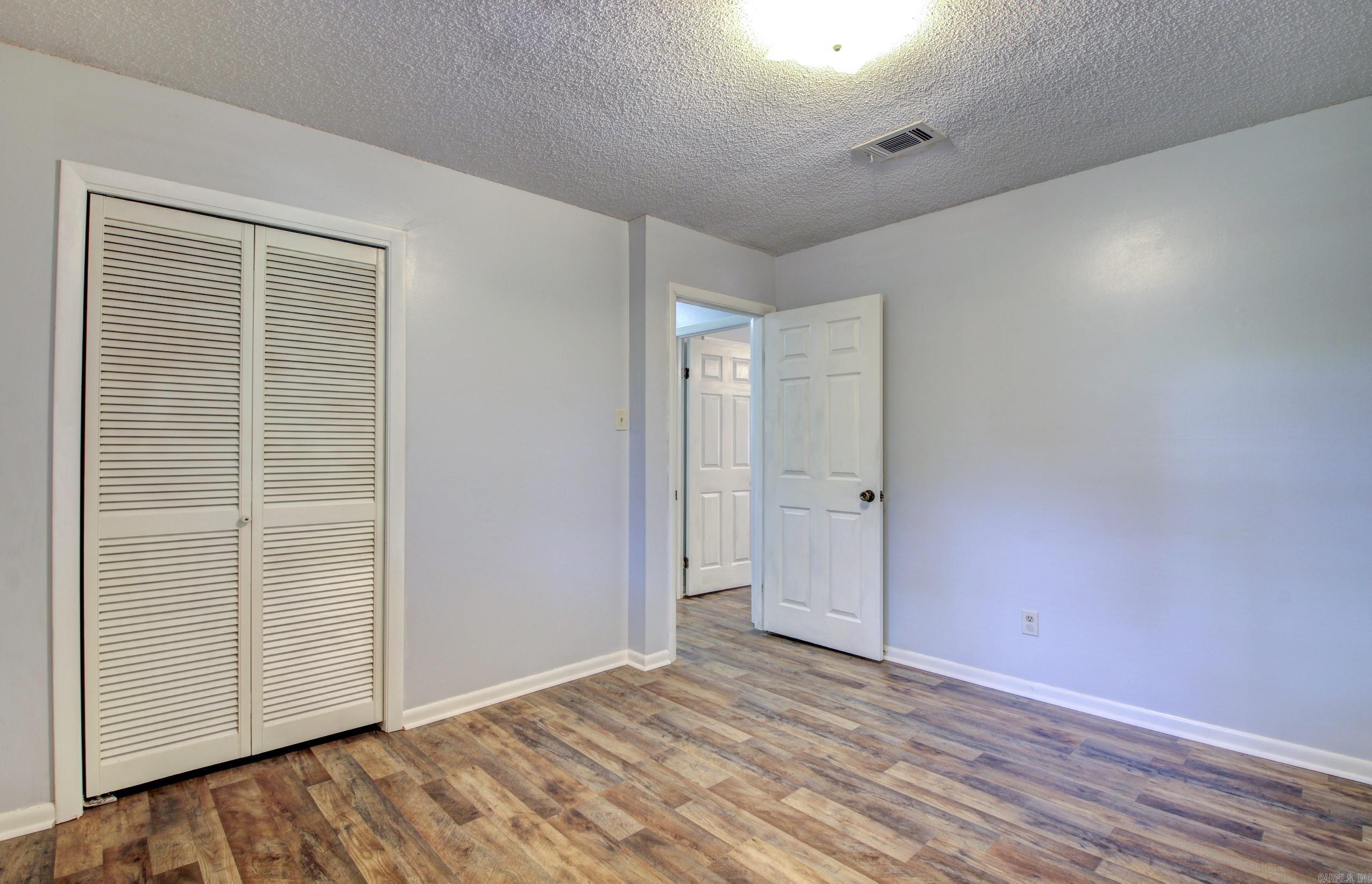 1005  Towering Oaks  Jacksonville, AR